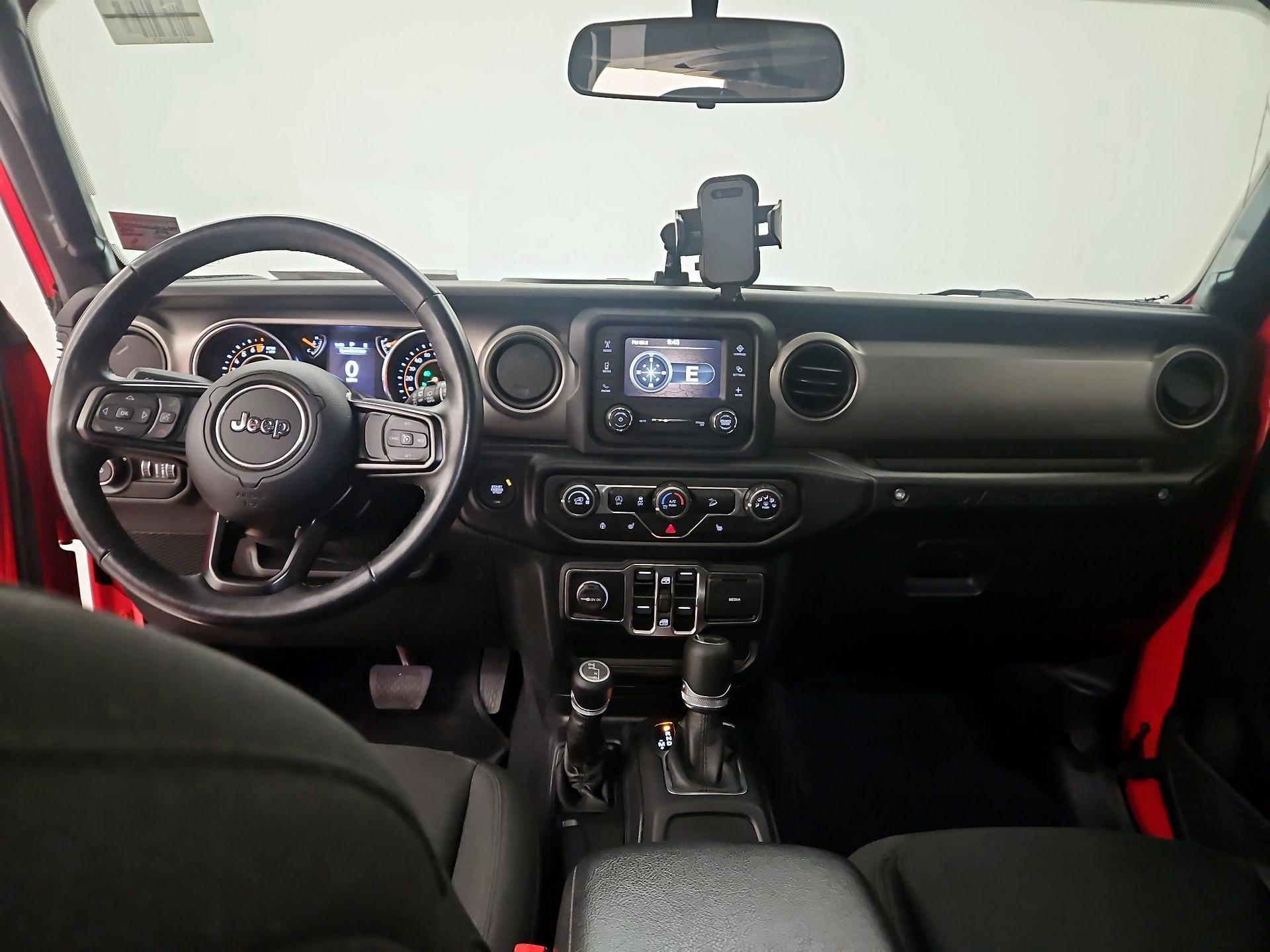 Thumbnail: 2020 Jeep Wrangler - 9