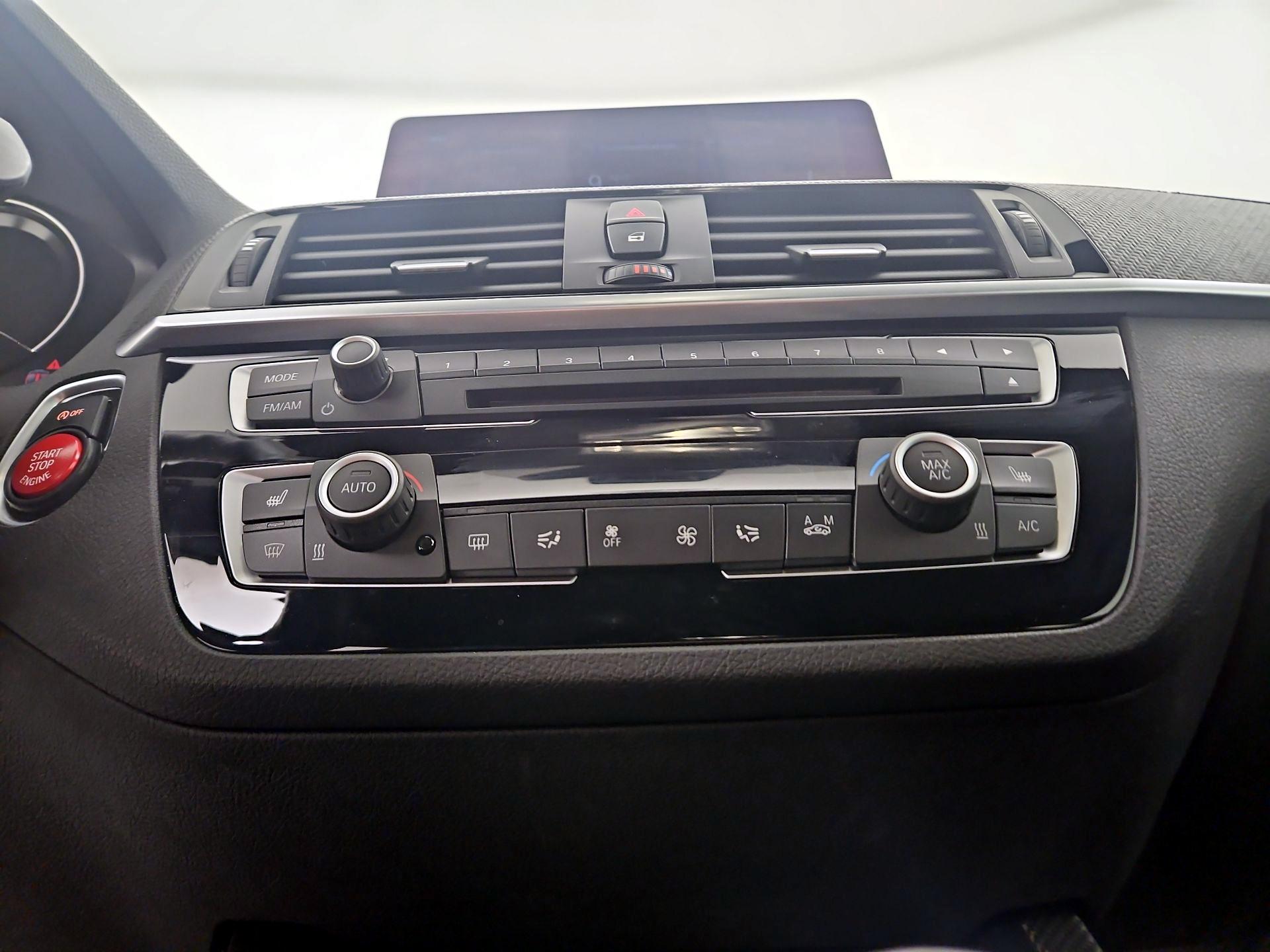 Thumbnail: 2021 BMW M2 - 17