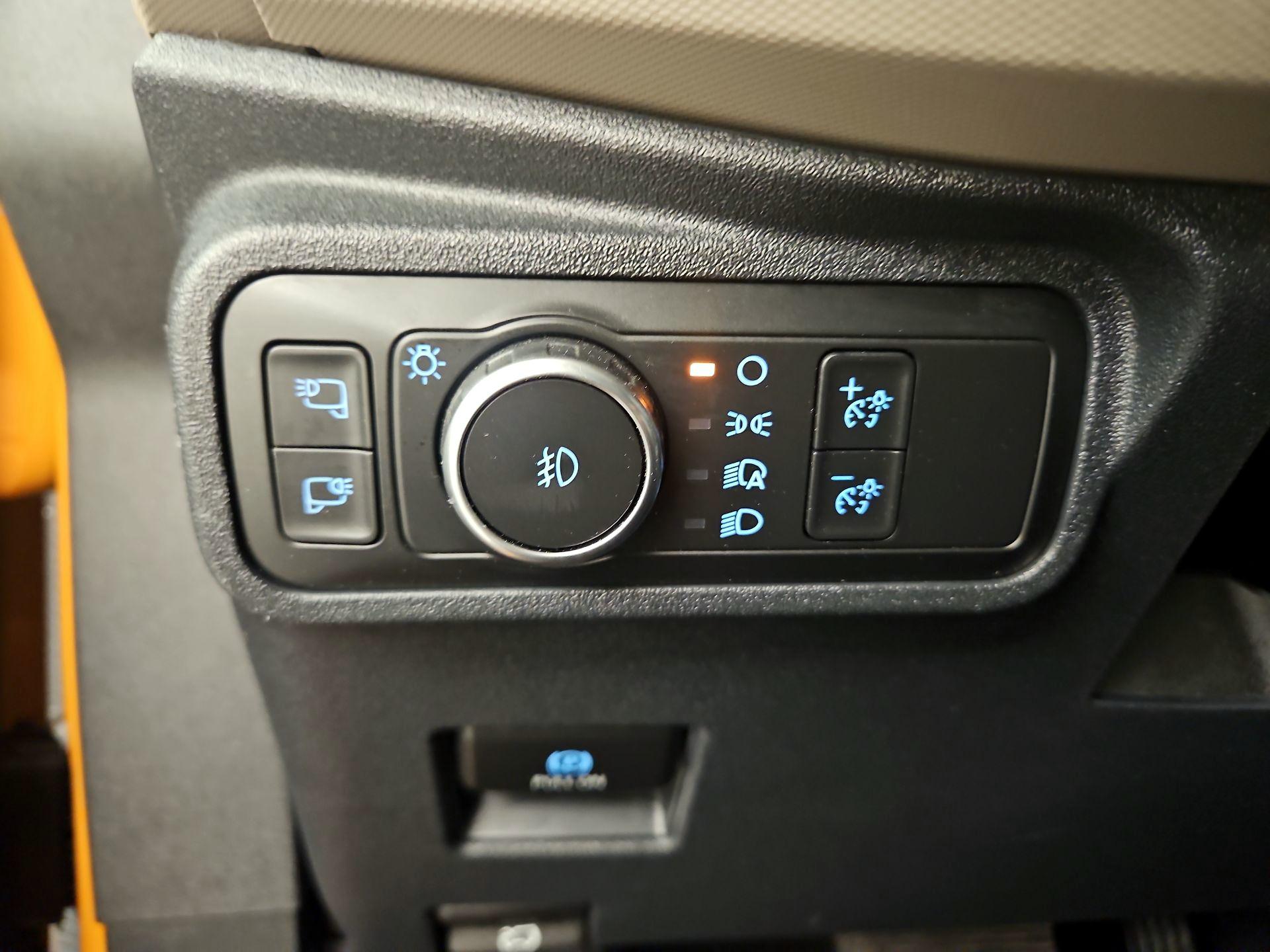 Thumbnail: 2022 Ford Bronco - 13