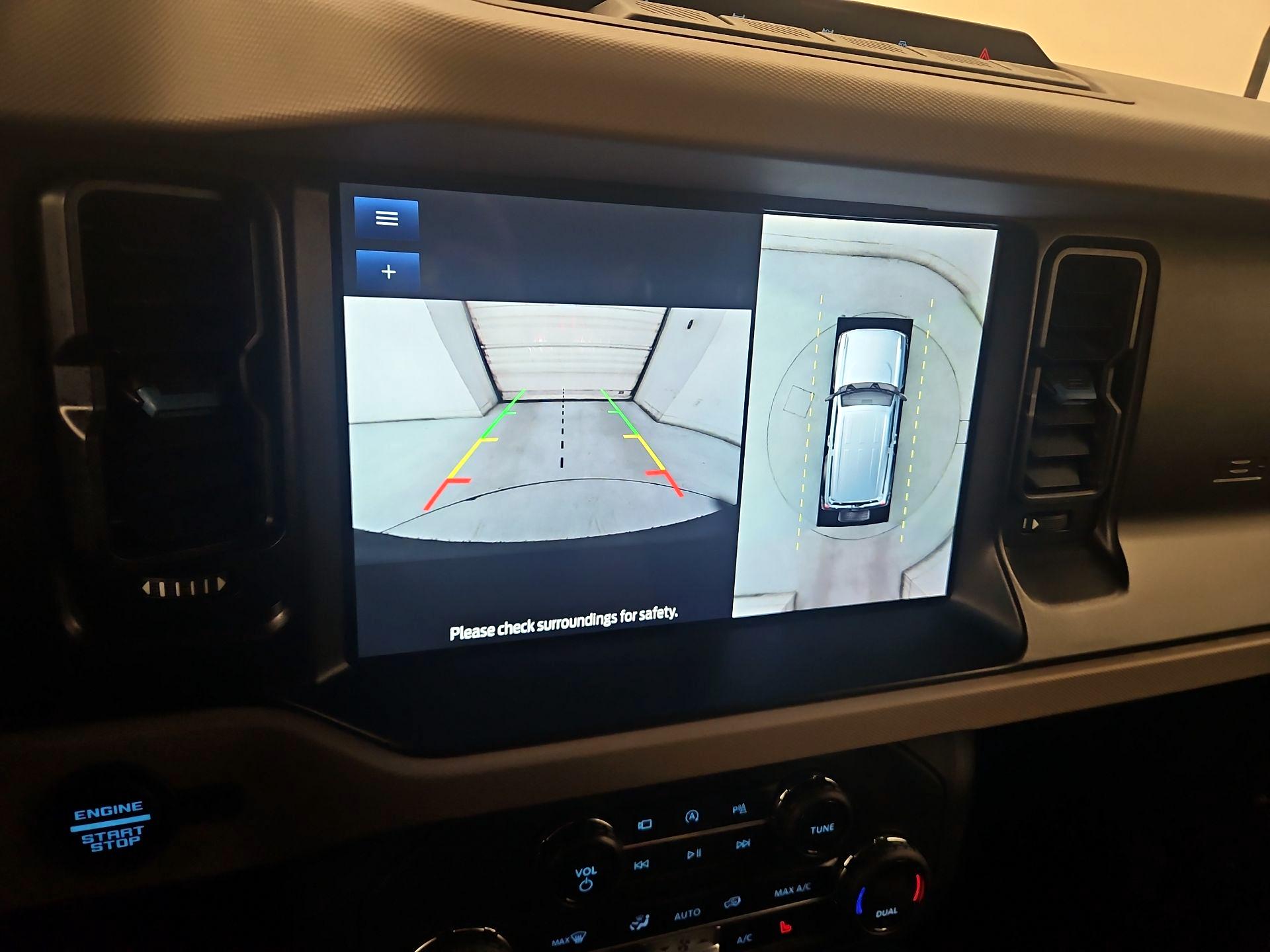 Thumbnail: 2022 Ford Bronco - 15