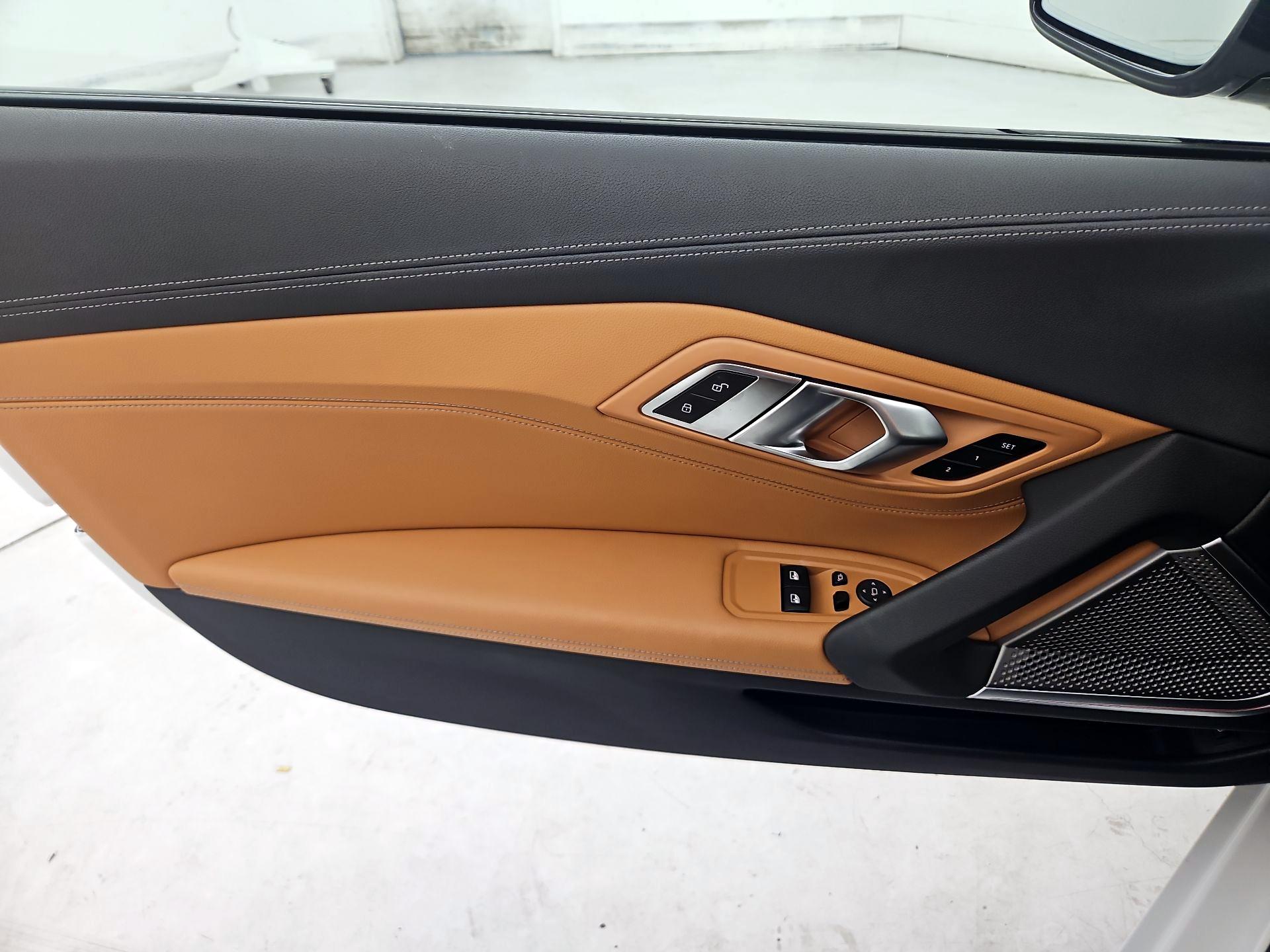 Thumbnail: 2022 BMW Z4 - 12