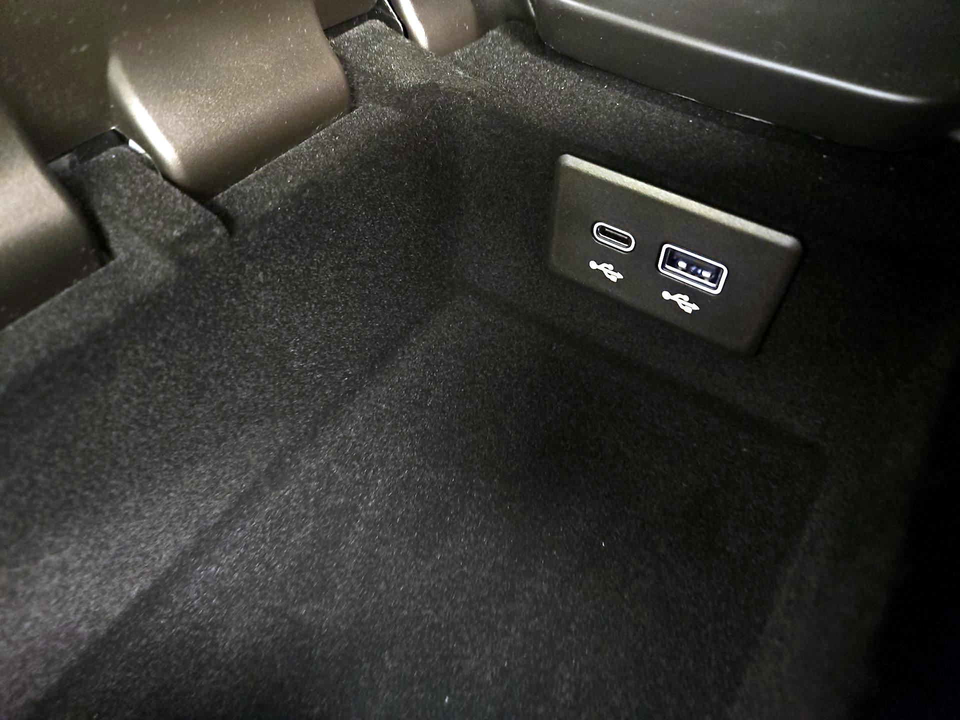 Thumbnail: 2026 Chevrolet Corvette - 19