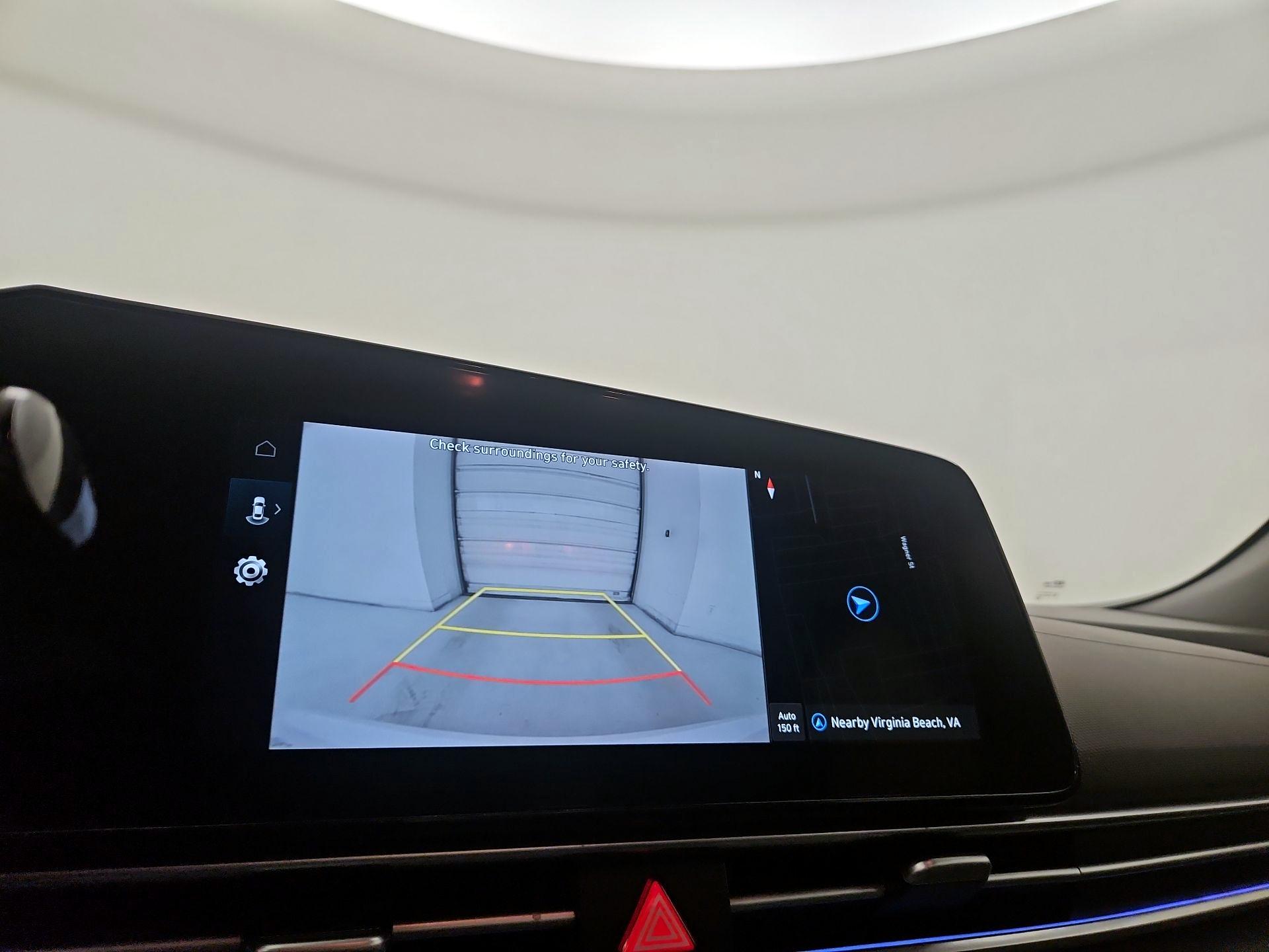 Thumbnail: 2024 Hyundai Elantra - 15