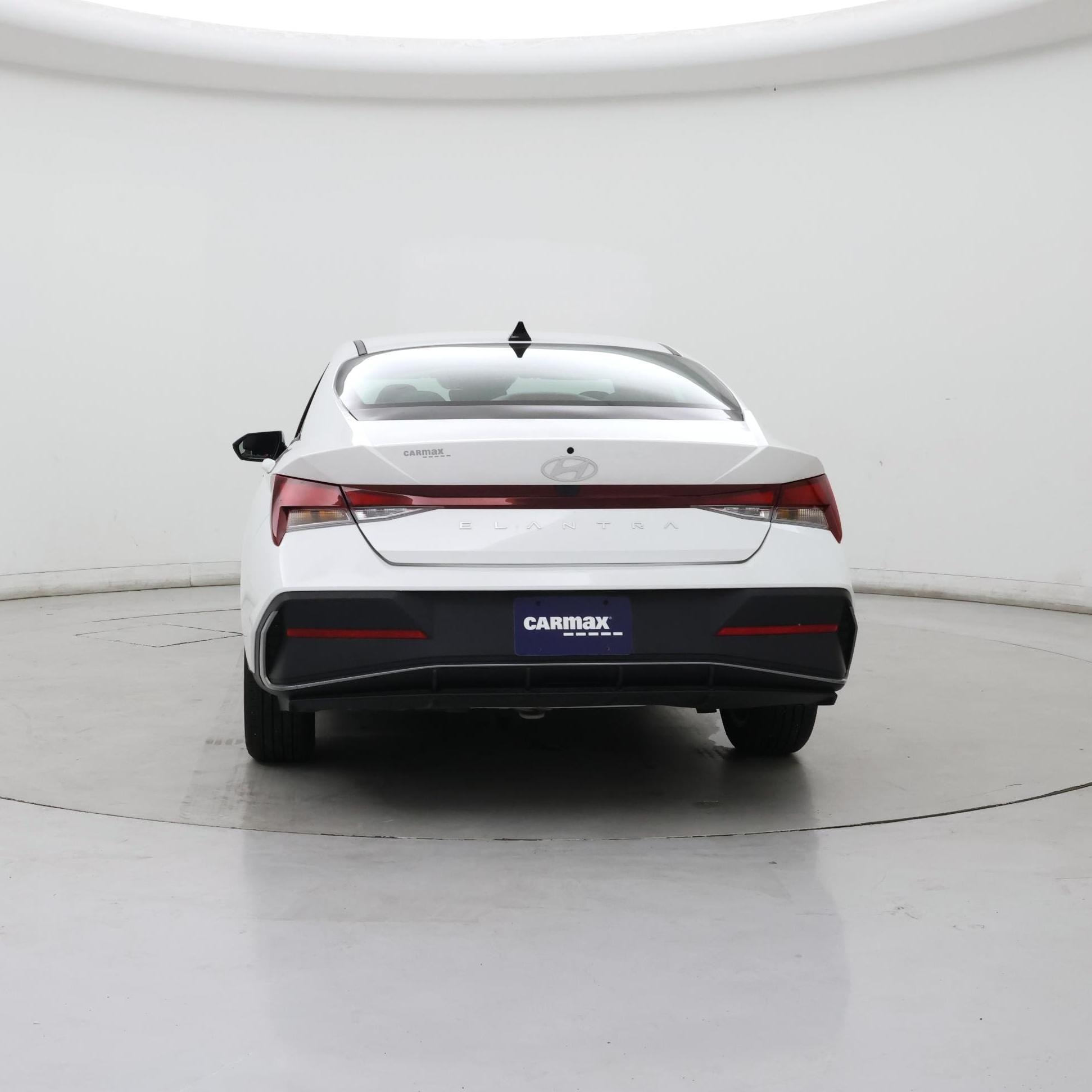 Thumbnail: 2024 Hyundai Elantra - 6