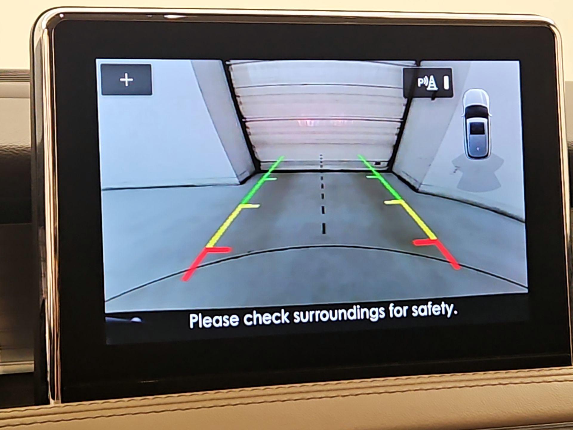 Thumbnail: 2022 Lincoln Corsair - 15