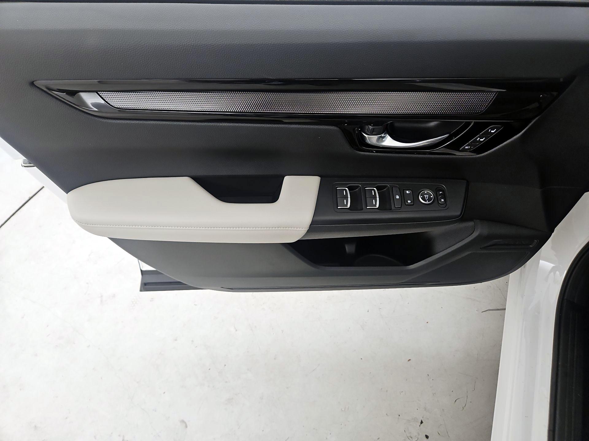 Thumbnail: 2026 Honda CR-V - 12