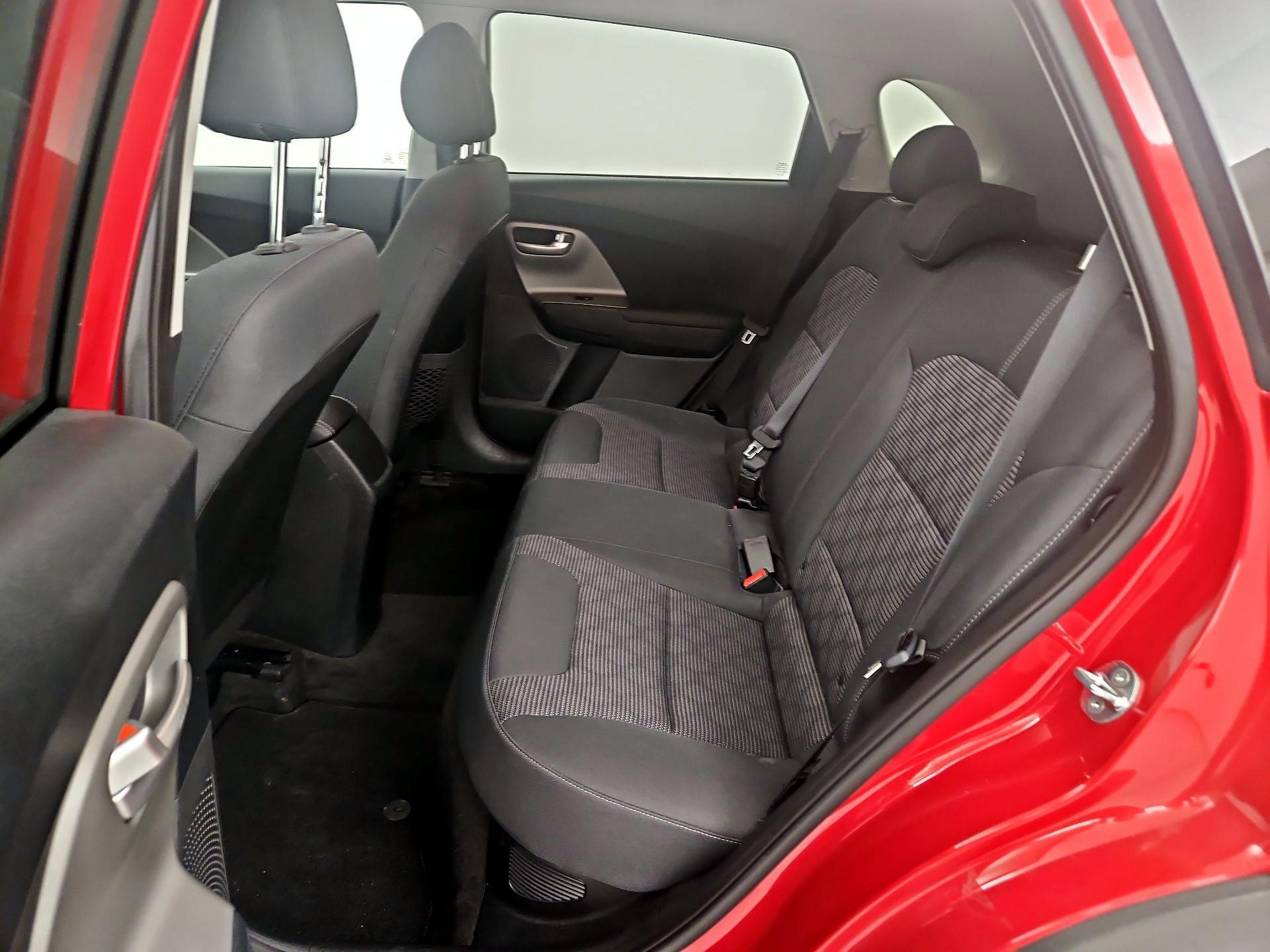 Thumbnail: 2022 Kia Niro - 19