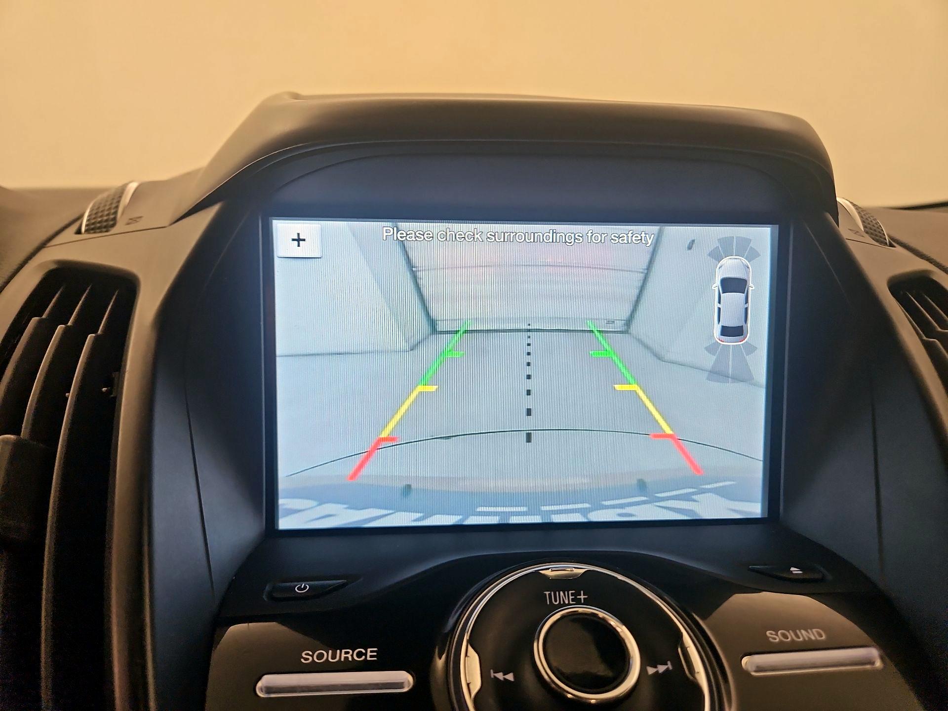 Thumbnail: 2017 Ford Escape - 15