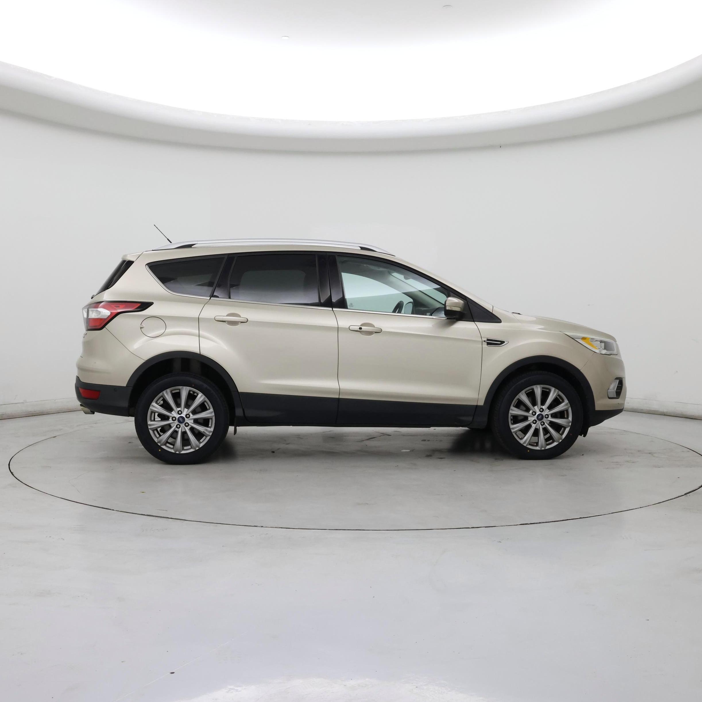 Thumbnail: 2017 Ford Escape - 7