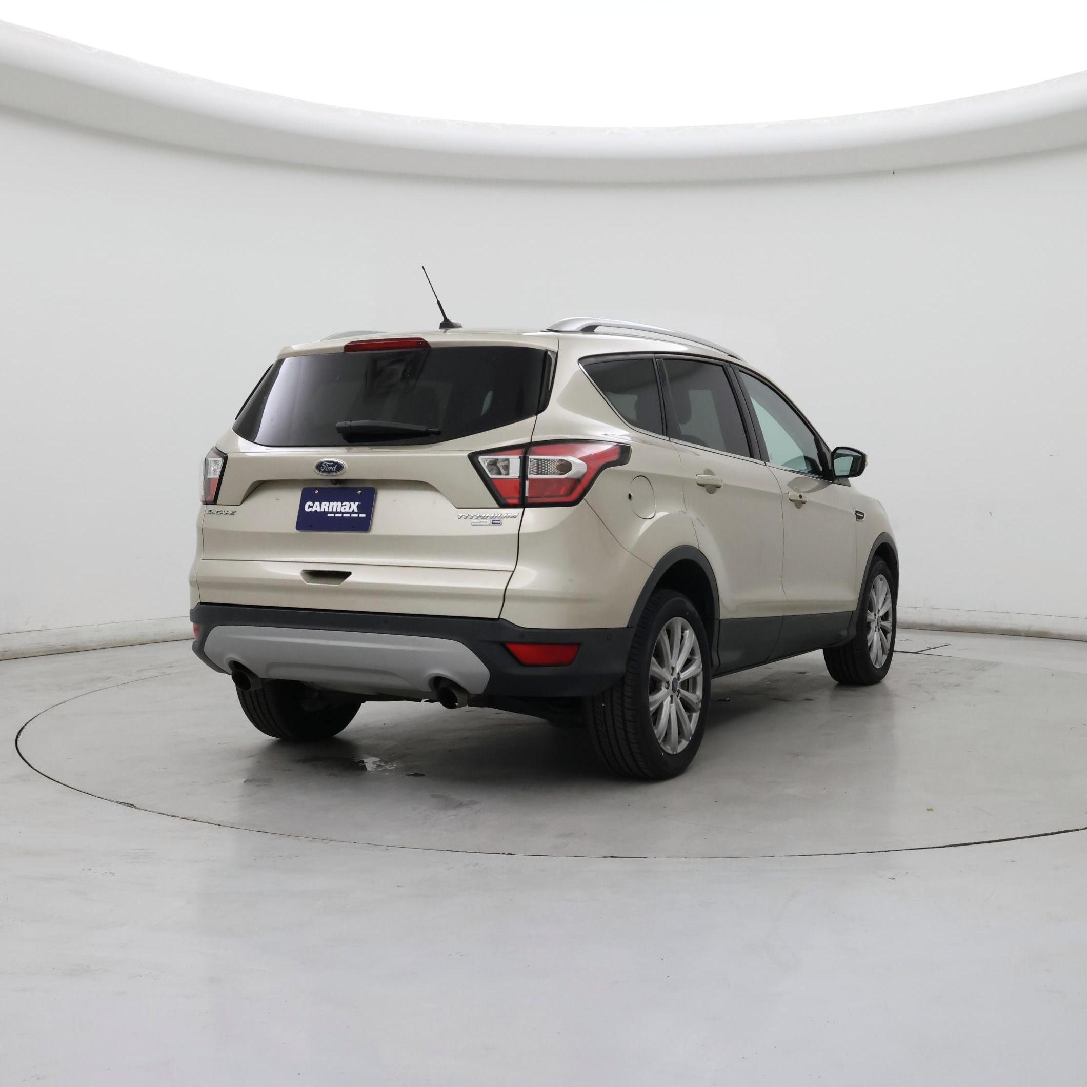 Thumbnail: 2017 Ford Escape - 8
