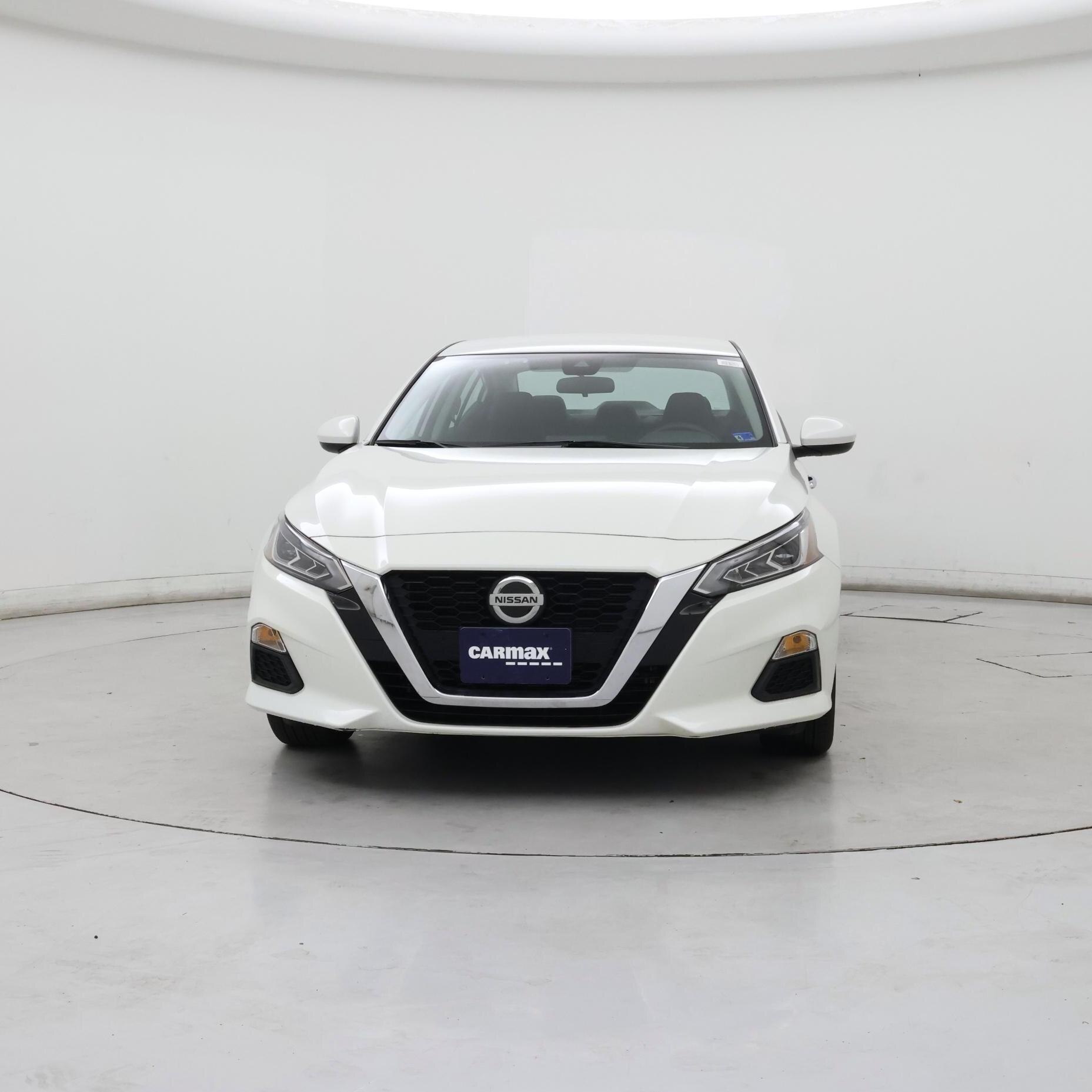 Thumbnail: 2022 Nissan Altima - 5