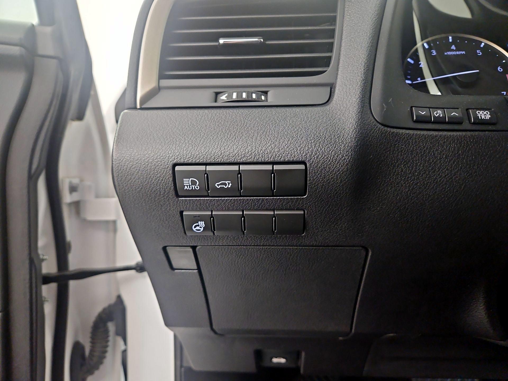 Thumbnail: 2021 Lexus RX - 13