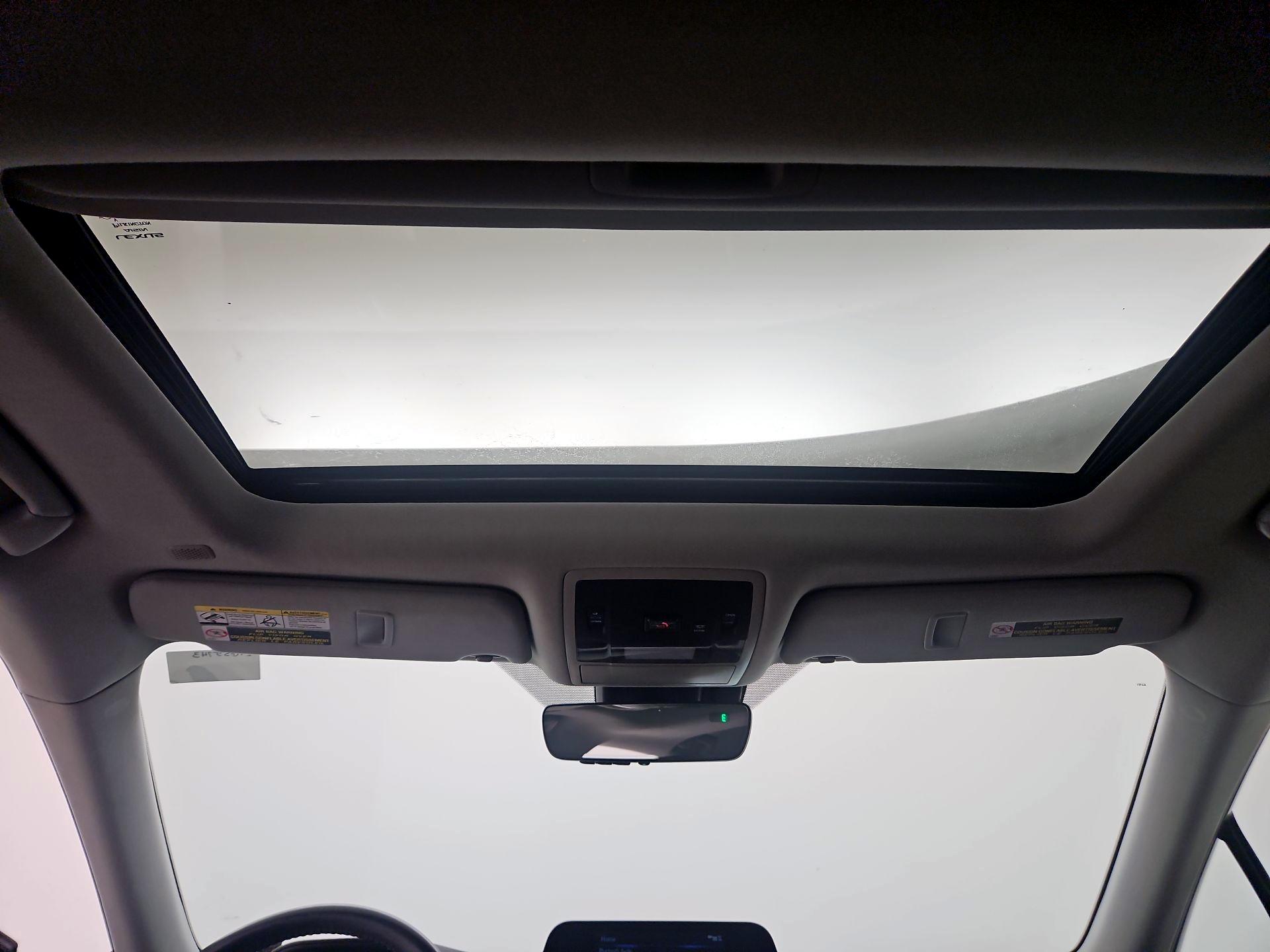 Thumbnail: 2021 Lexus RX - 20