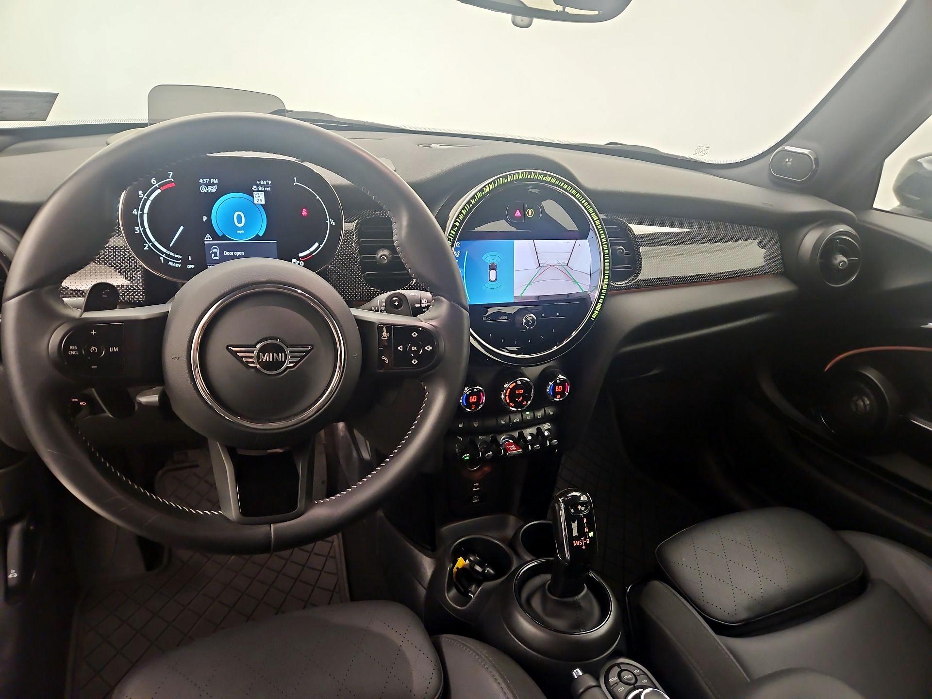 Thumbnail: 2024 MINI Cooper Hardtop - 9