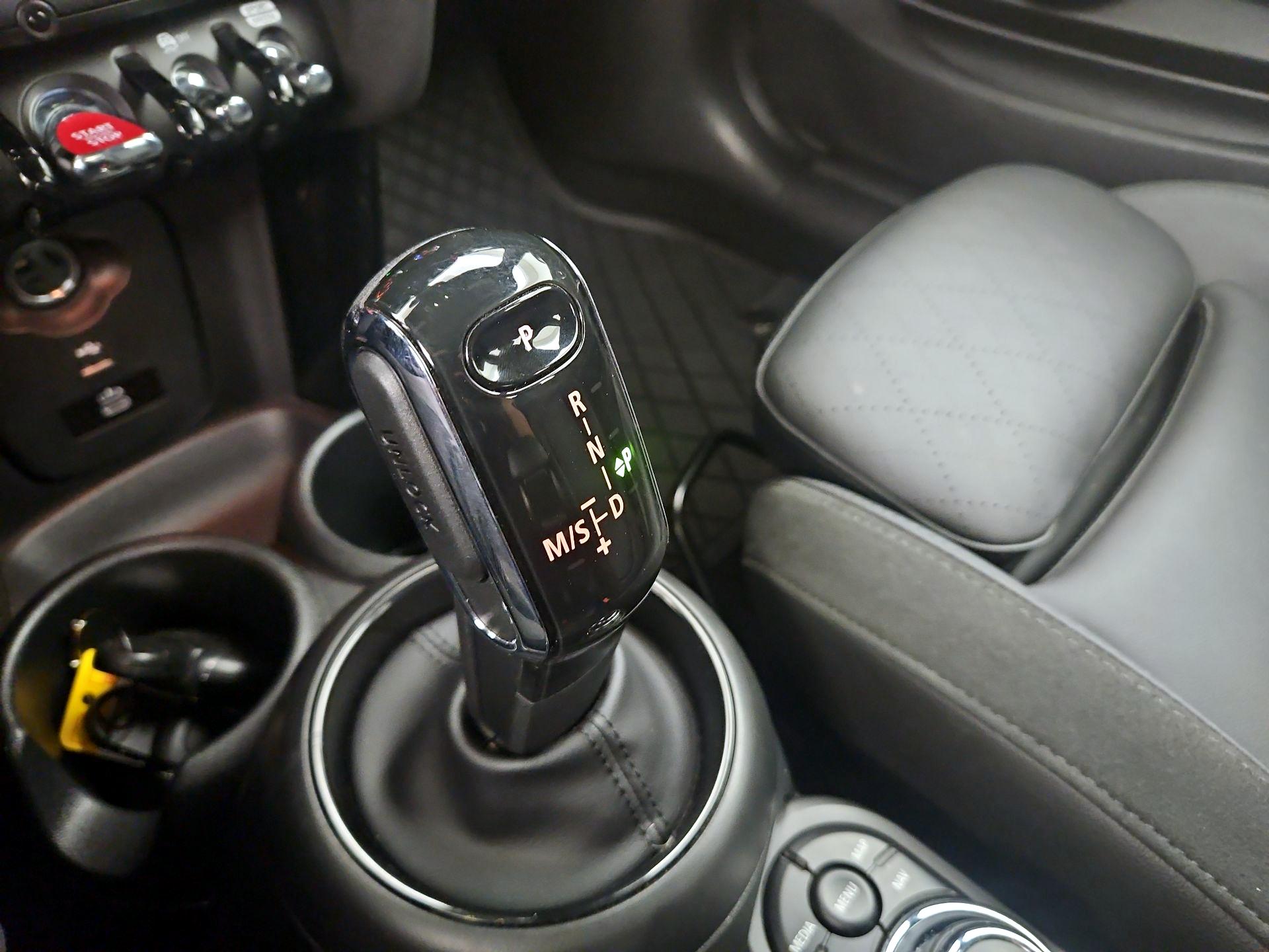 Thumbnail: 2024 MINI Cooper Hardtop - 17