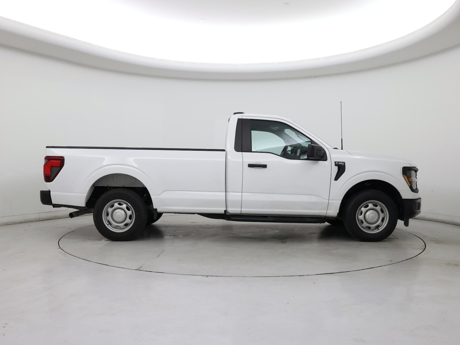2025 Ford F-150 XL - Photo 8