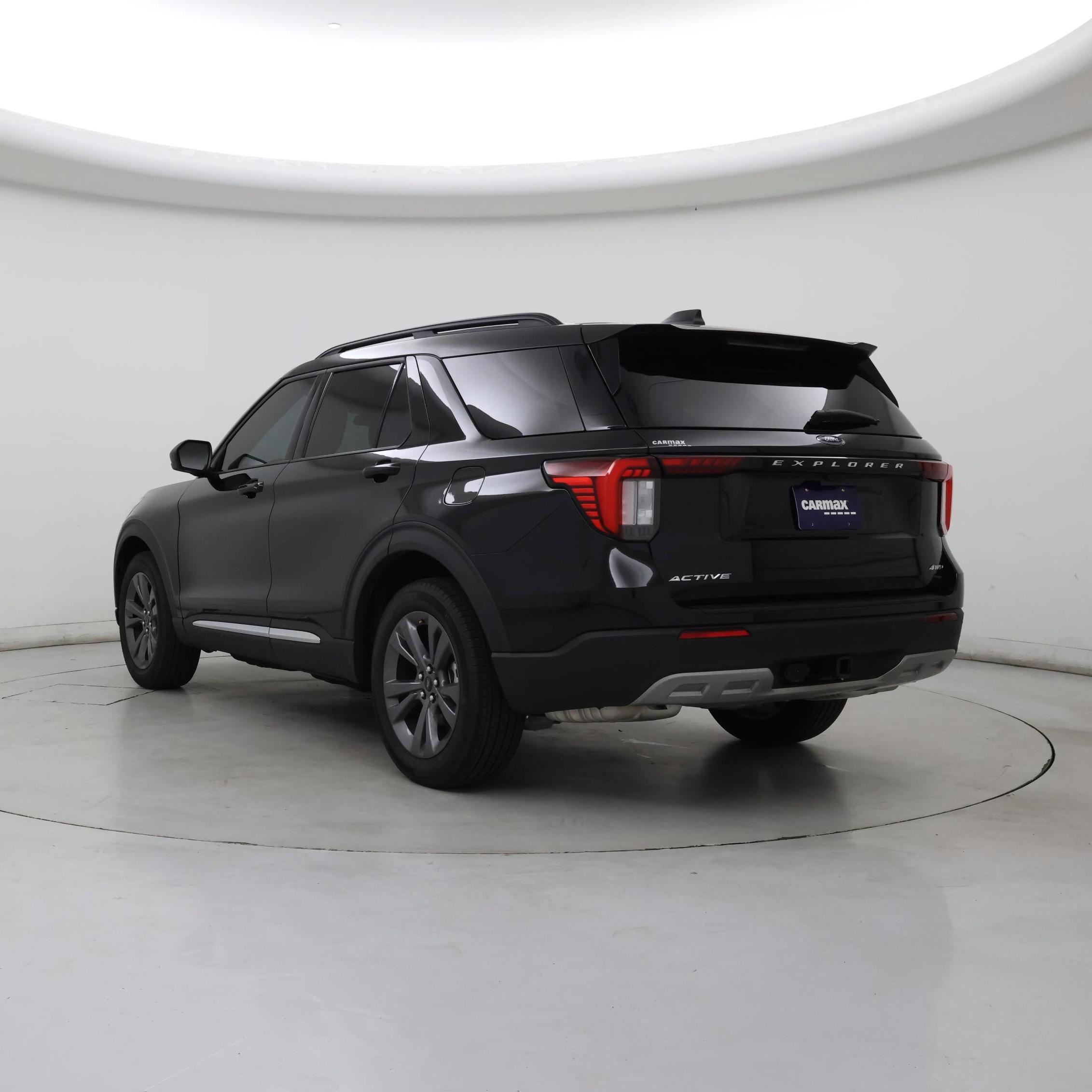 Thumbnail: 2025 Ford Explorer - 2