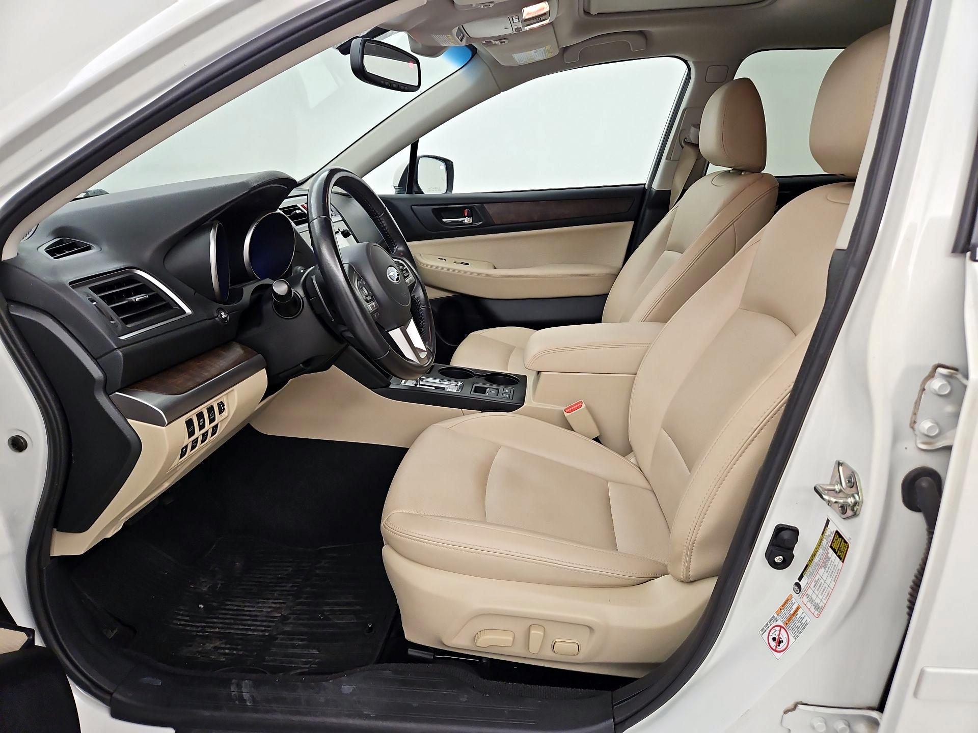 Thumbnail: 2016 Subaru Outback - 11