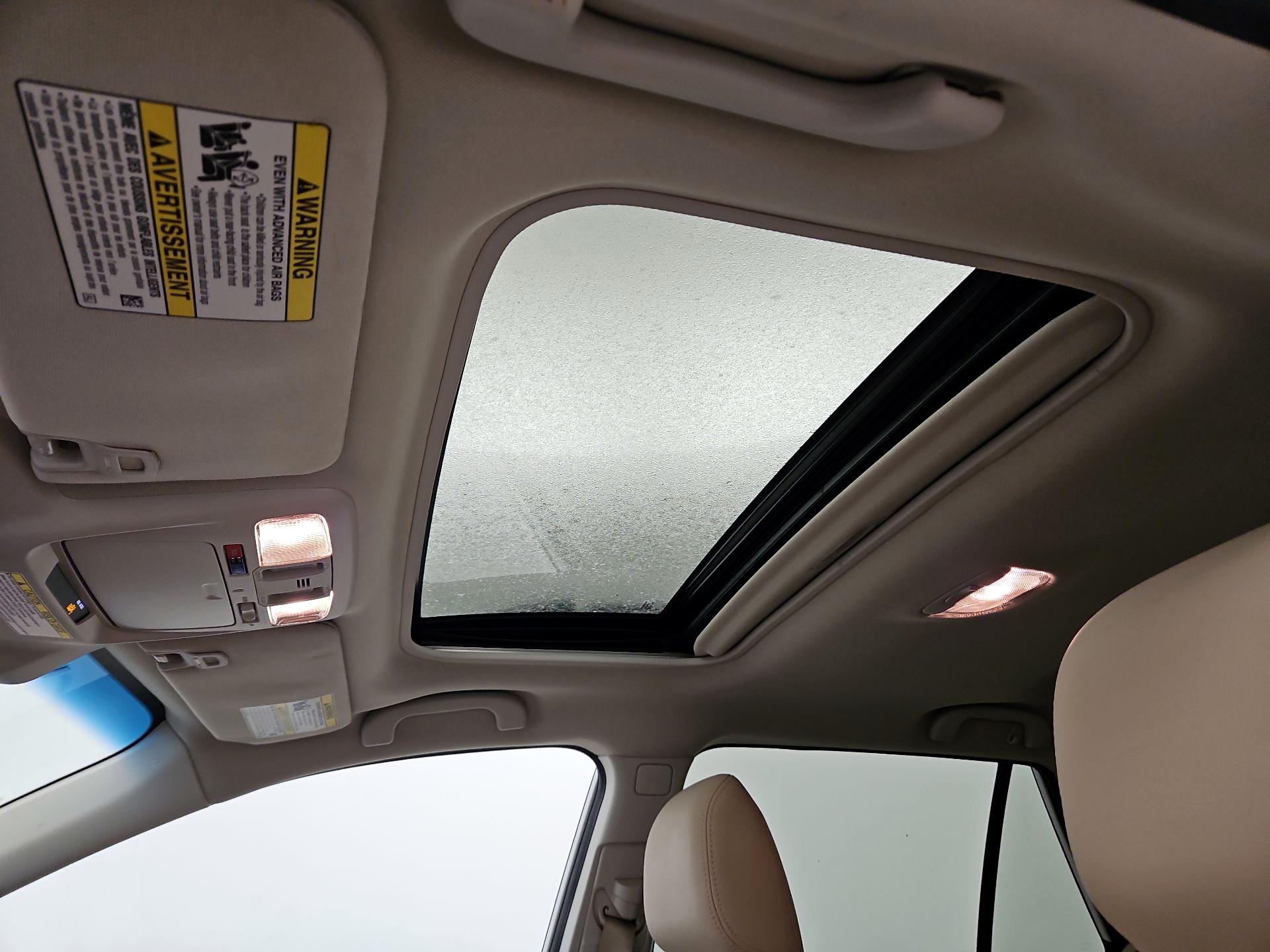 Thumbnail: 2016 Subaru Outback - 20