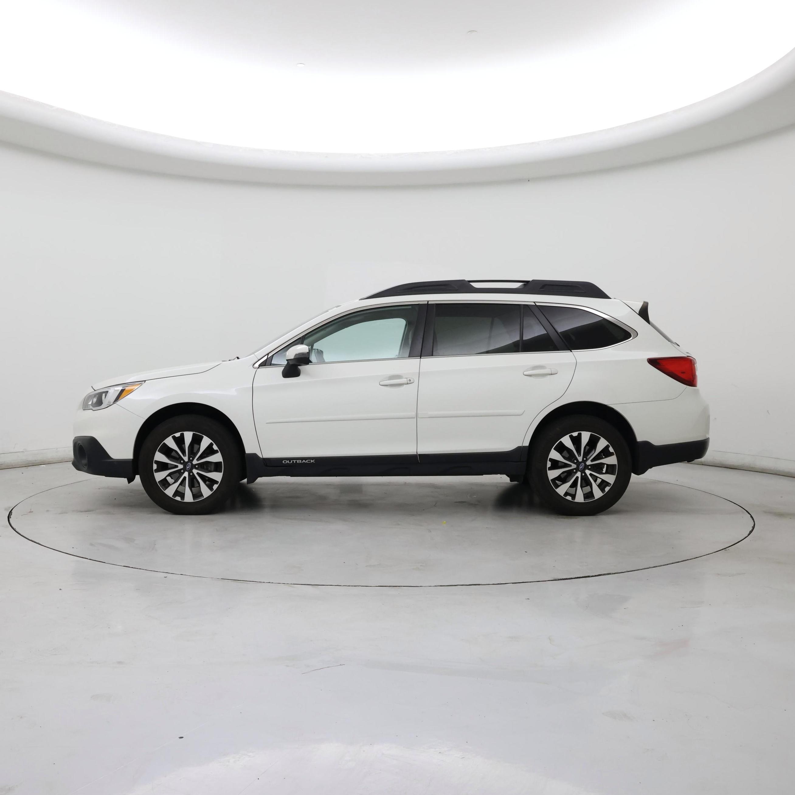 Thumbnail: 2016 Subaru Outback - 3