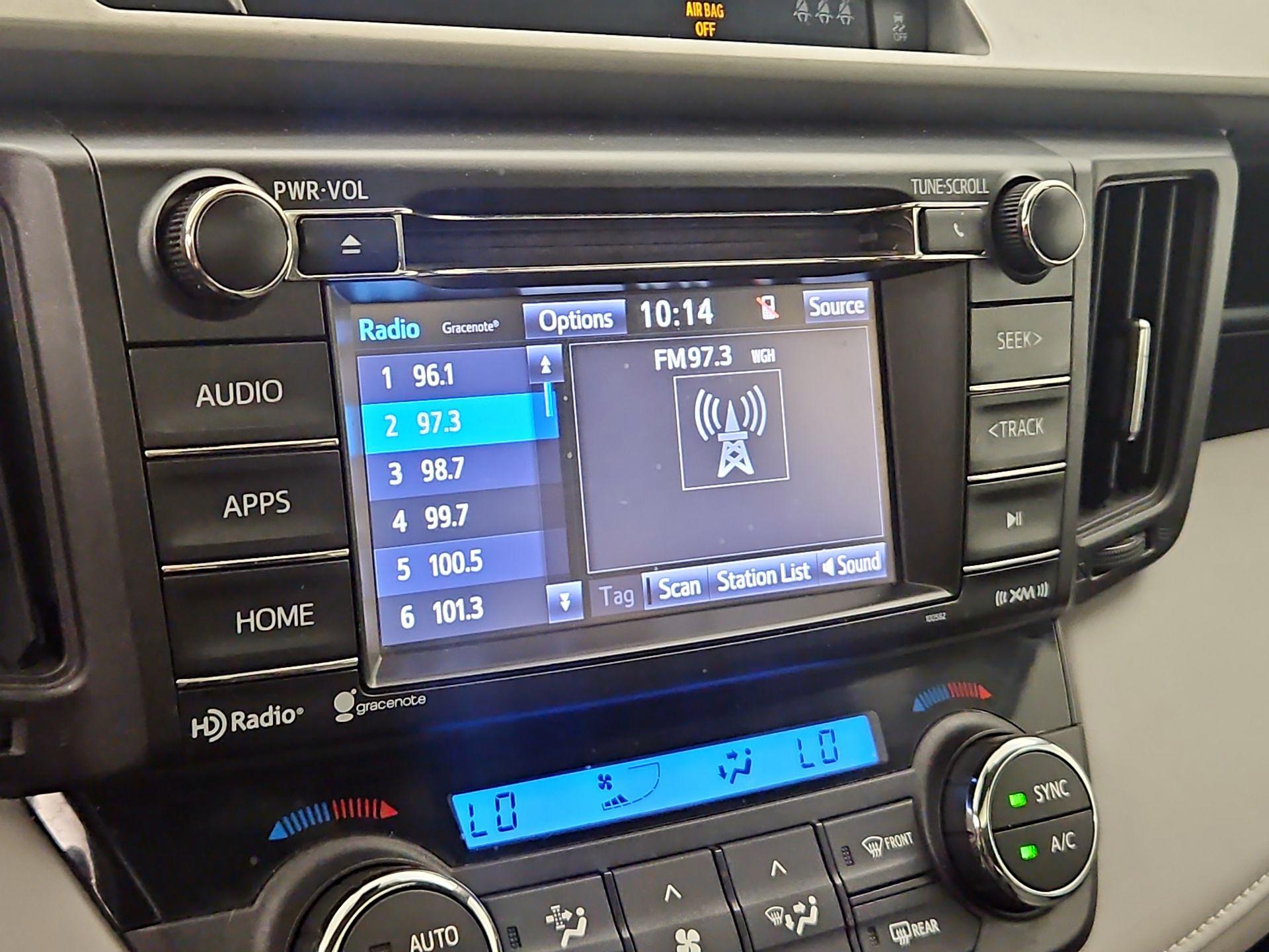 Thumbnail: 2017 Toyota RAV4 - 15