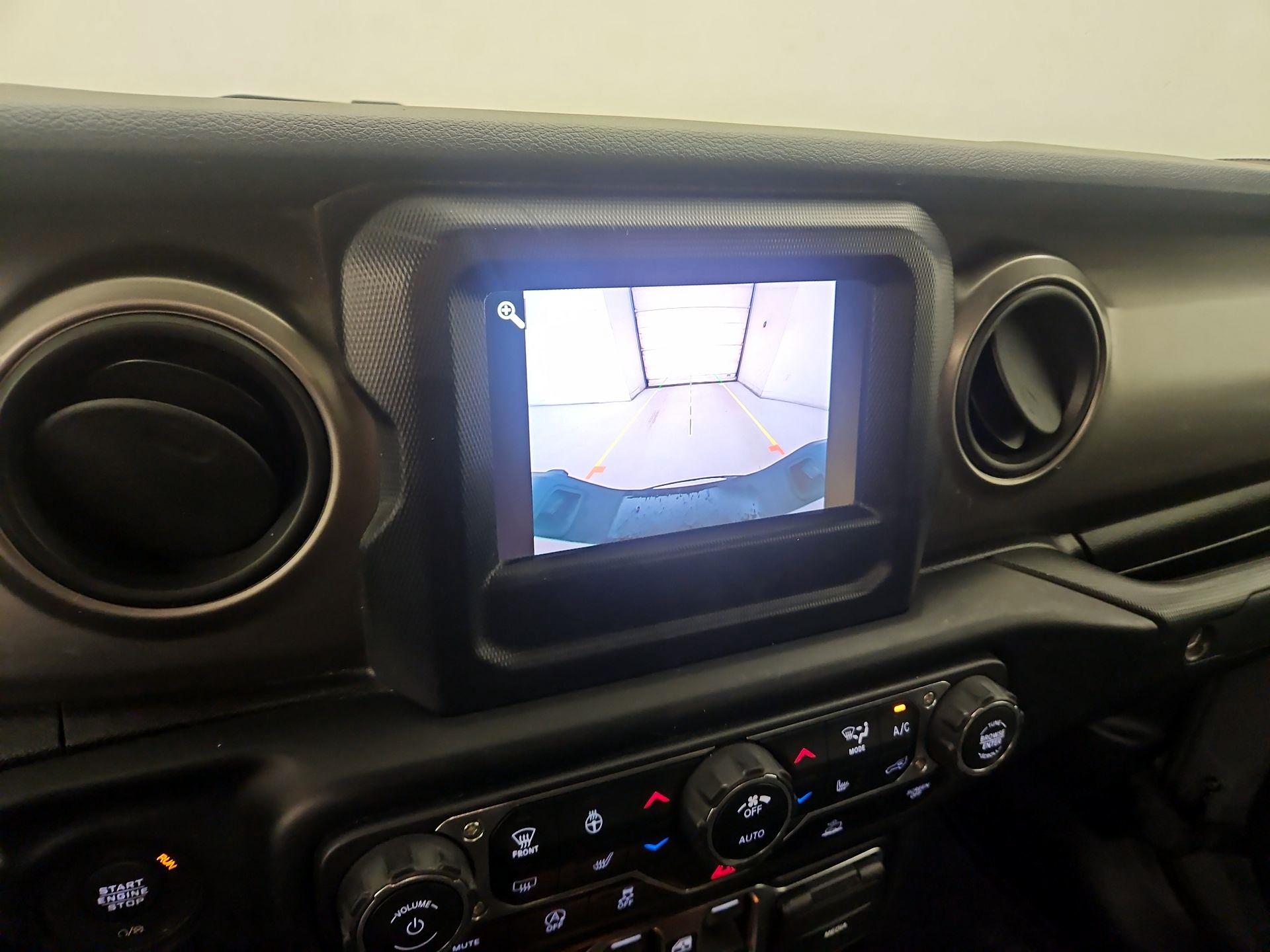 Thumbnail: 2020 Jeep Gladiator - 14