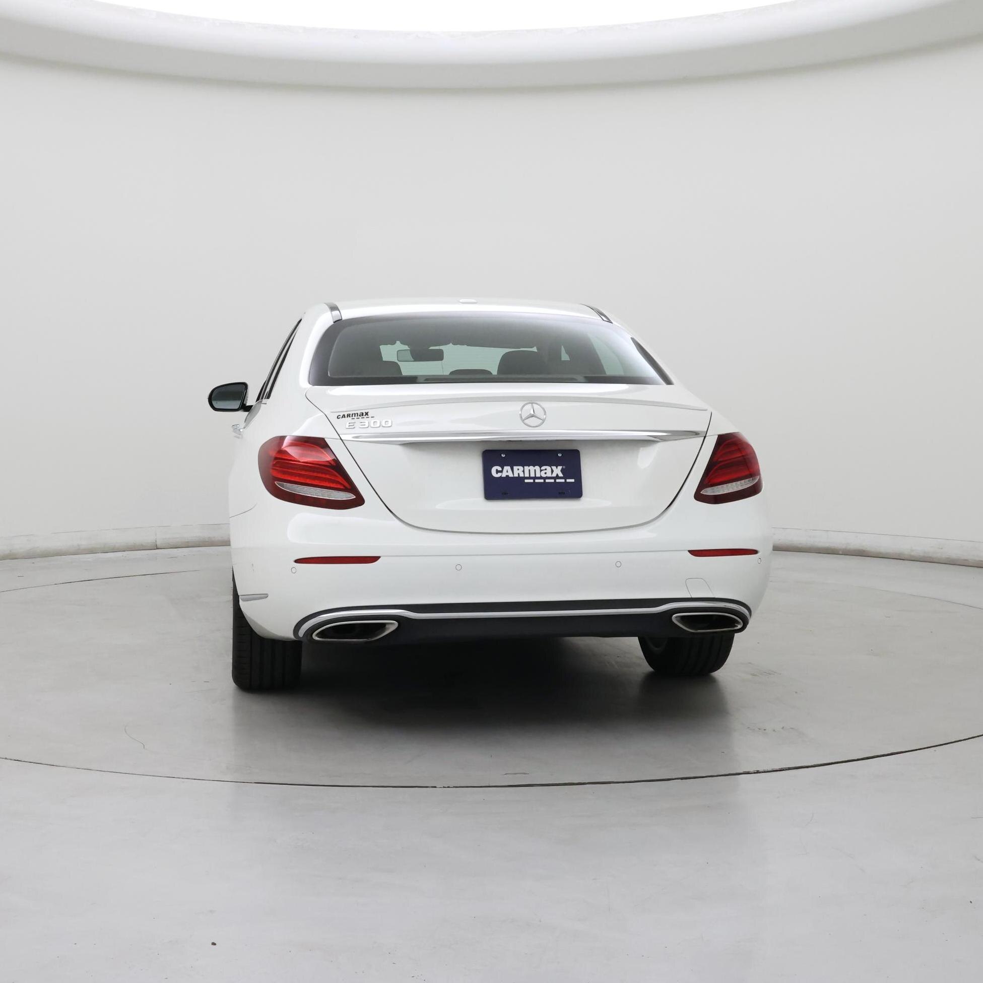 Thumbnail: 2019 Mercedes-Benz E-Class - 6