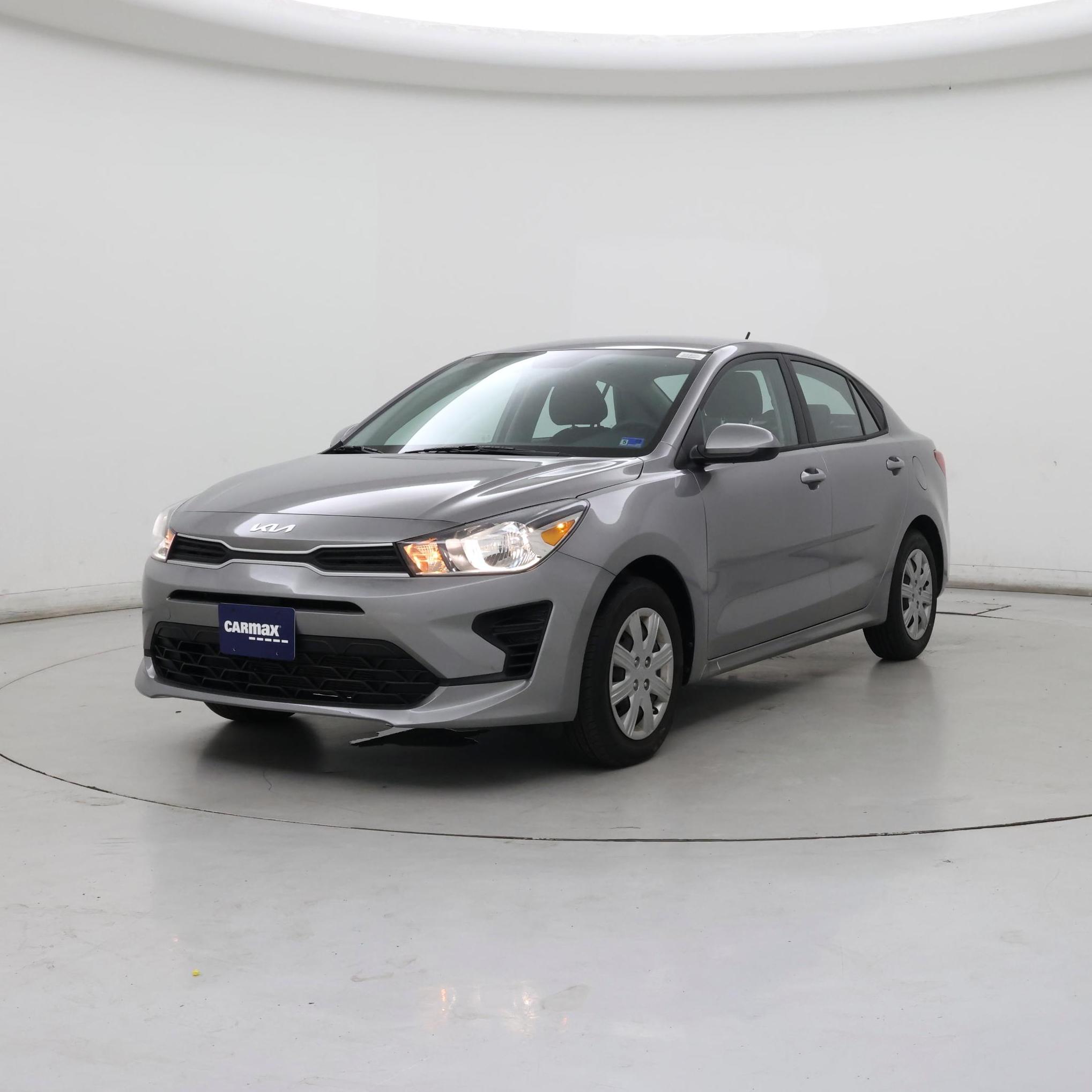 Thumbnail: 2023 Kia Rio - 4