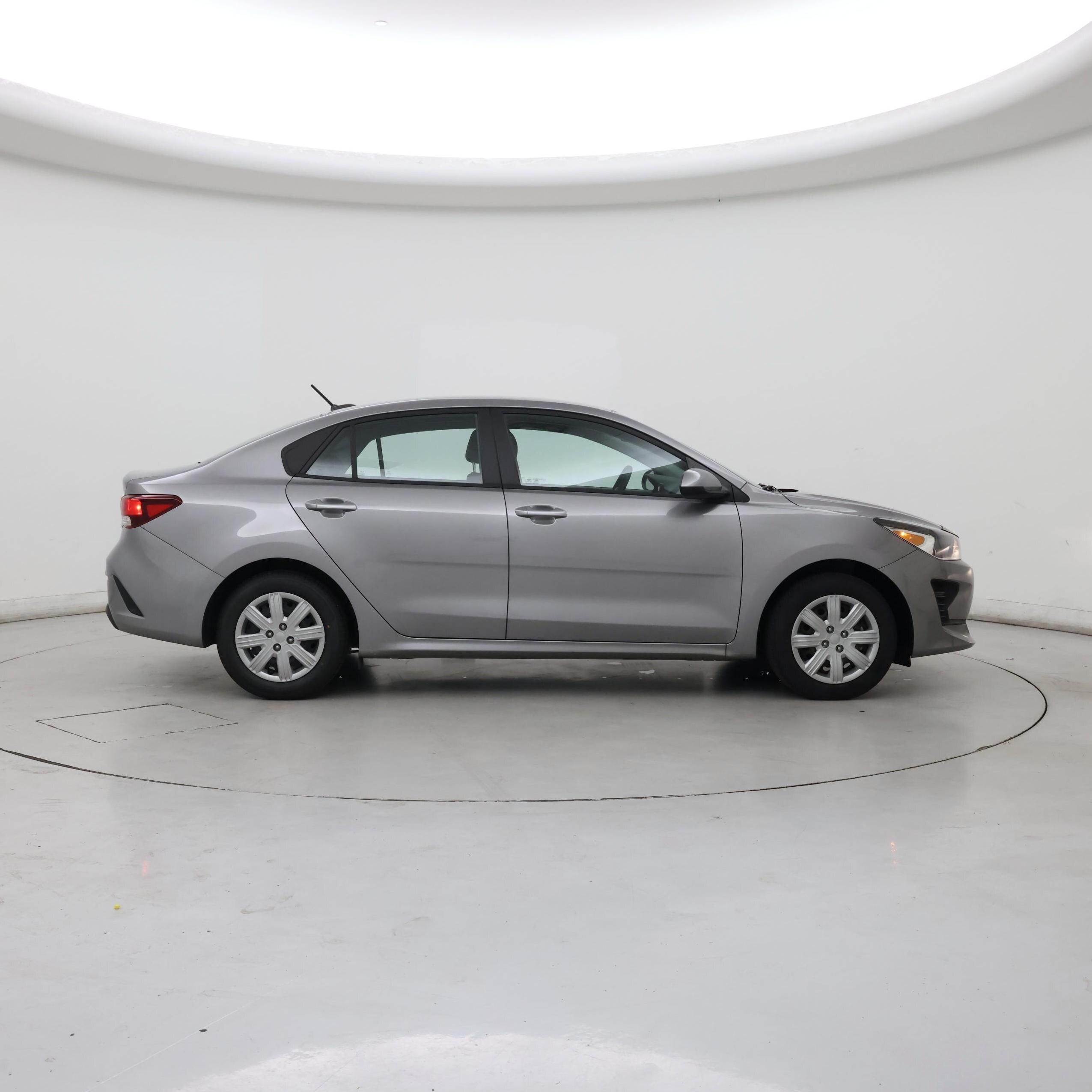 Thumbnail: 2023 Kia Rio - 7