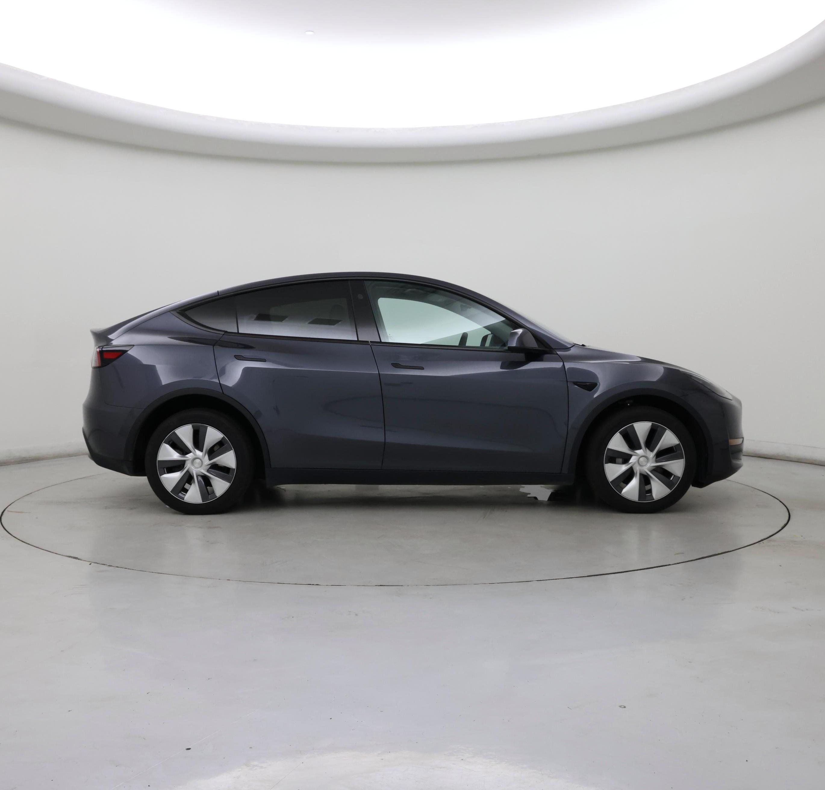 Thumbnail: 2023 Tesla Model Y - 7