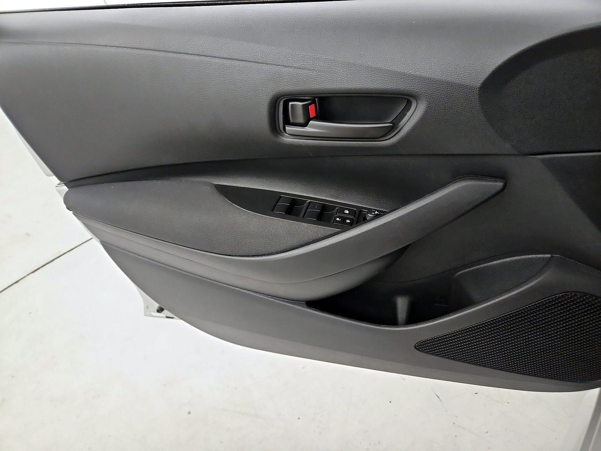 Thumbnail: 2025 Toyota Corolla - 12