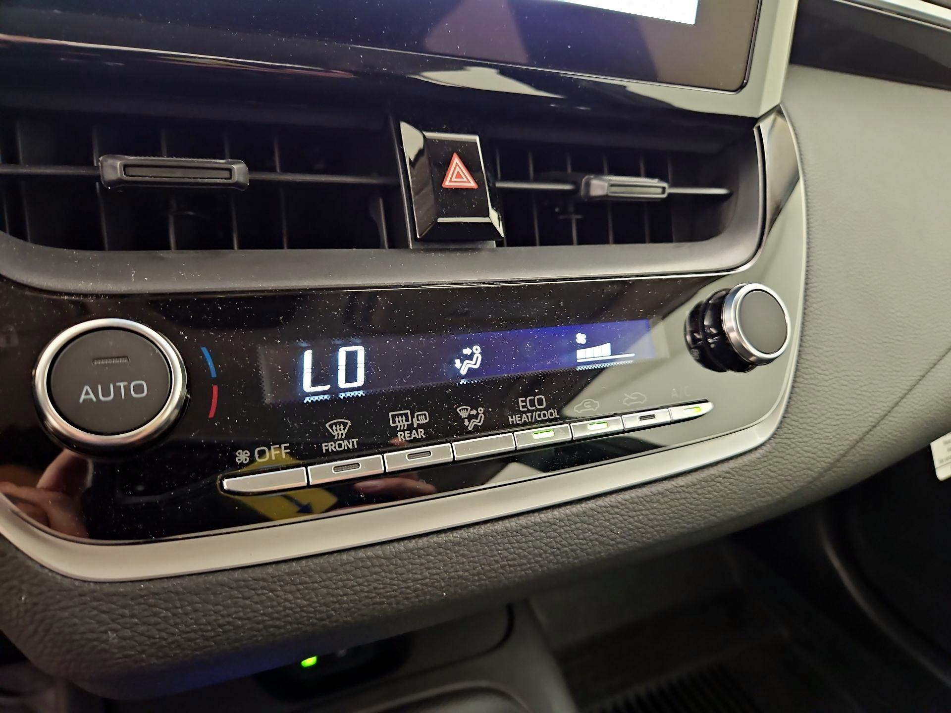 Thumbnail: 2025 Toyota Corolla - 16