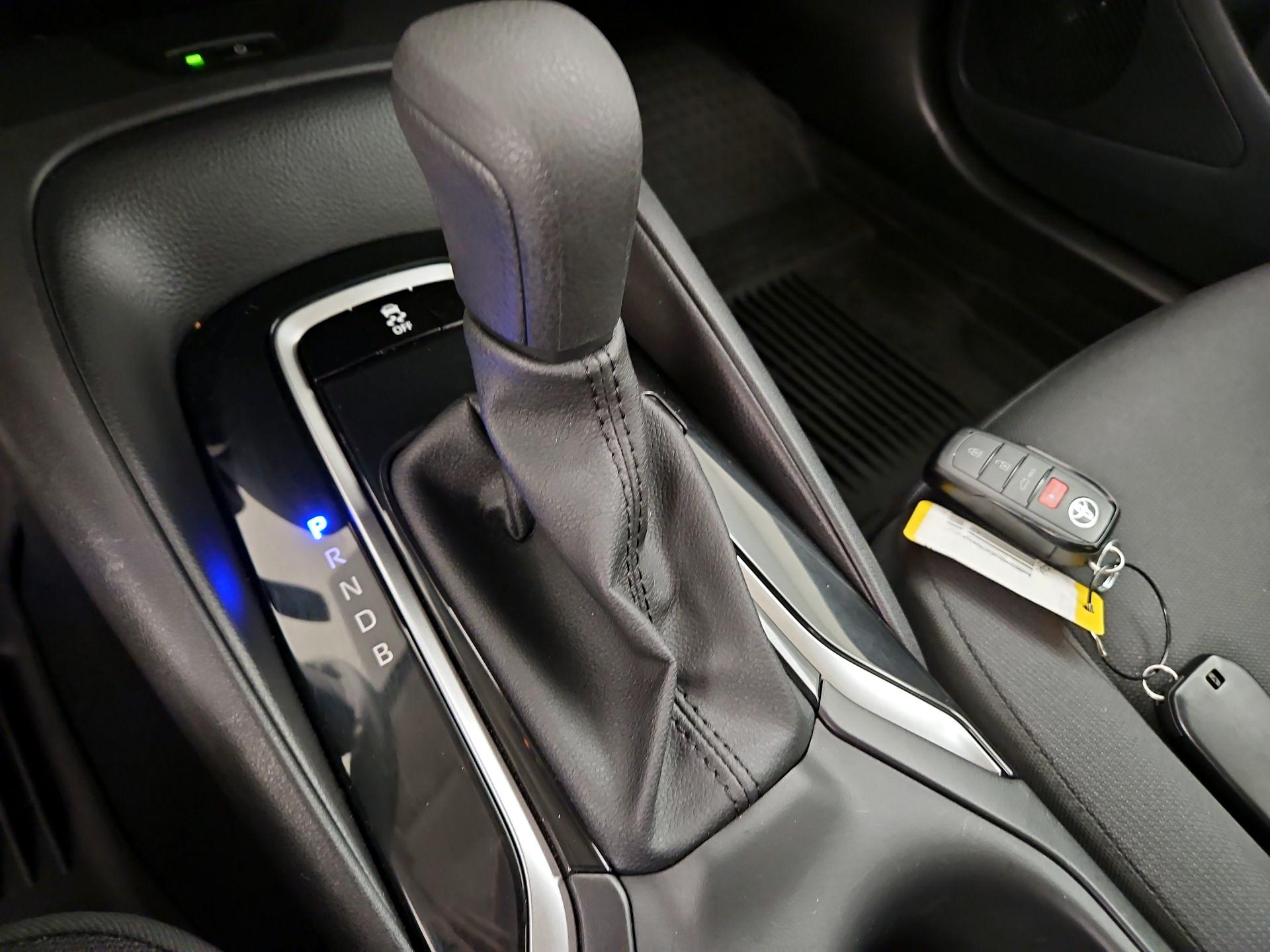 Thumbnail: 2025 Toyota Corolla - 17