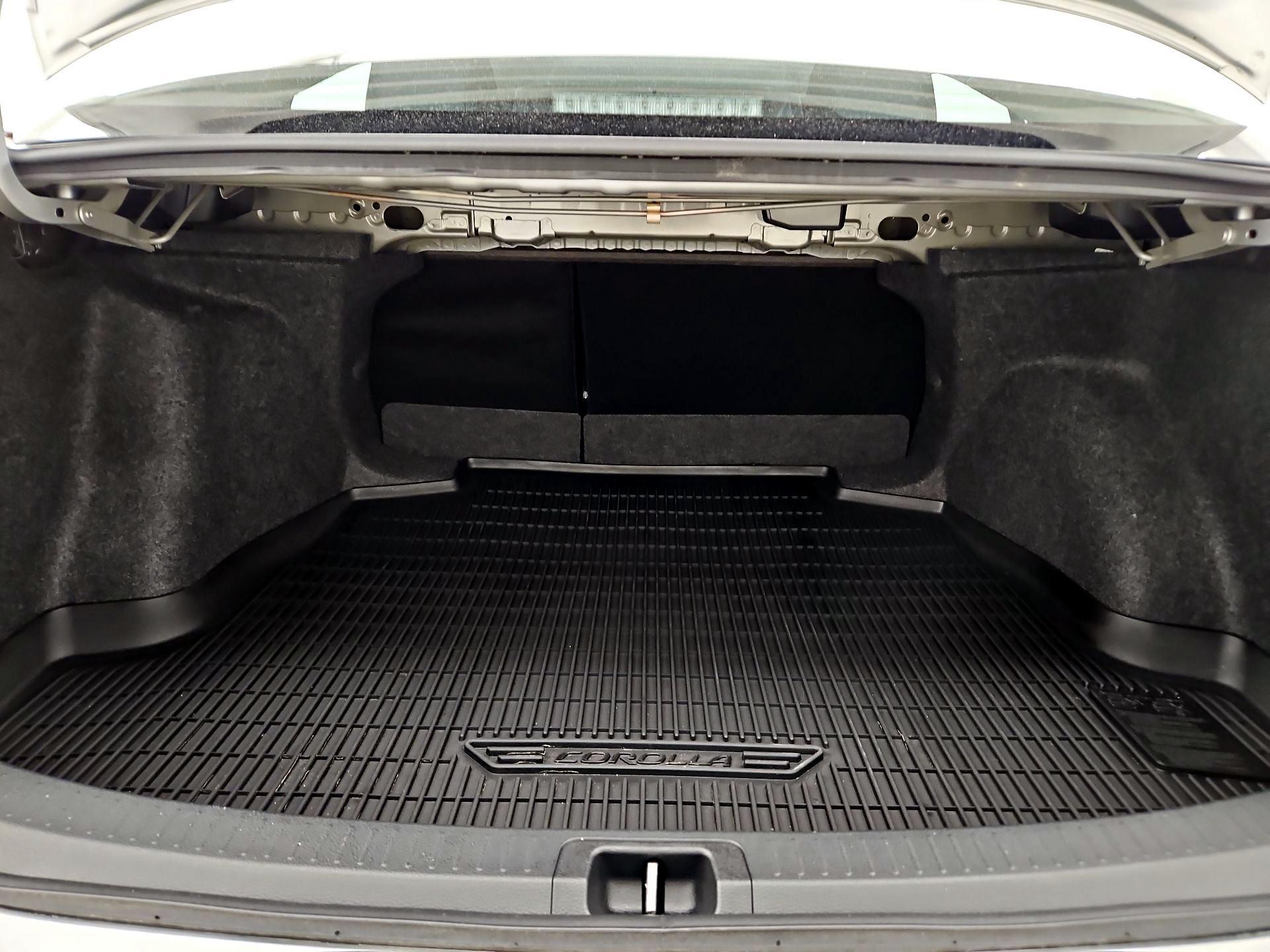 Thumbnail: 2025 Toyota Corolla - 20