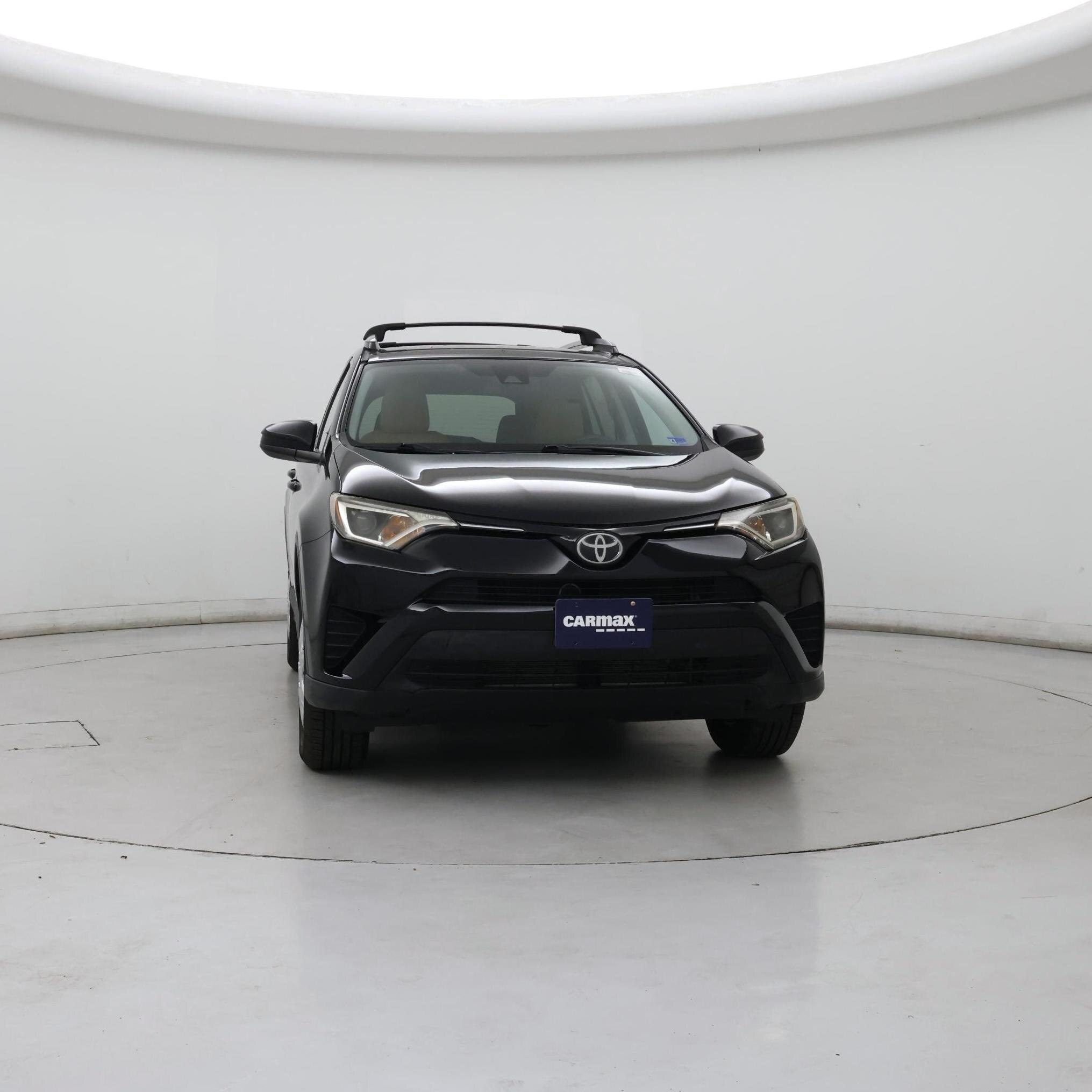 Thumbnail: 2017 Toyota RAV4 - 5