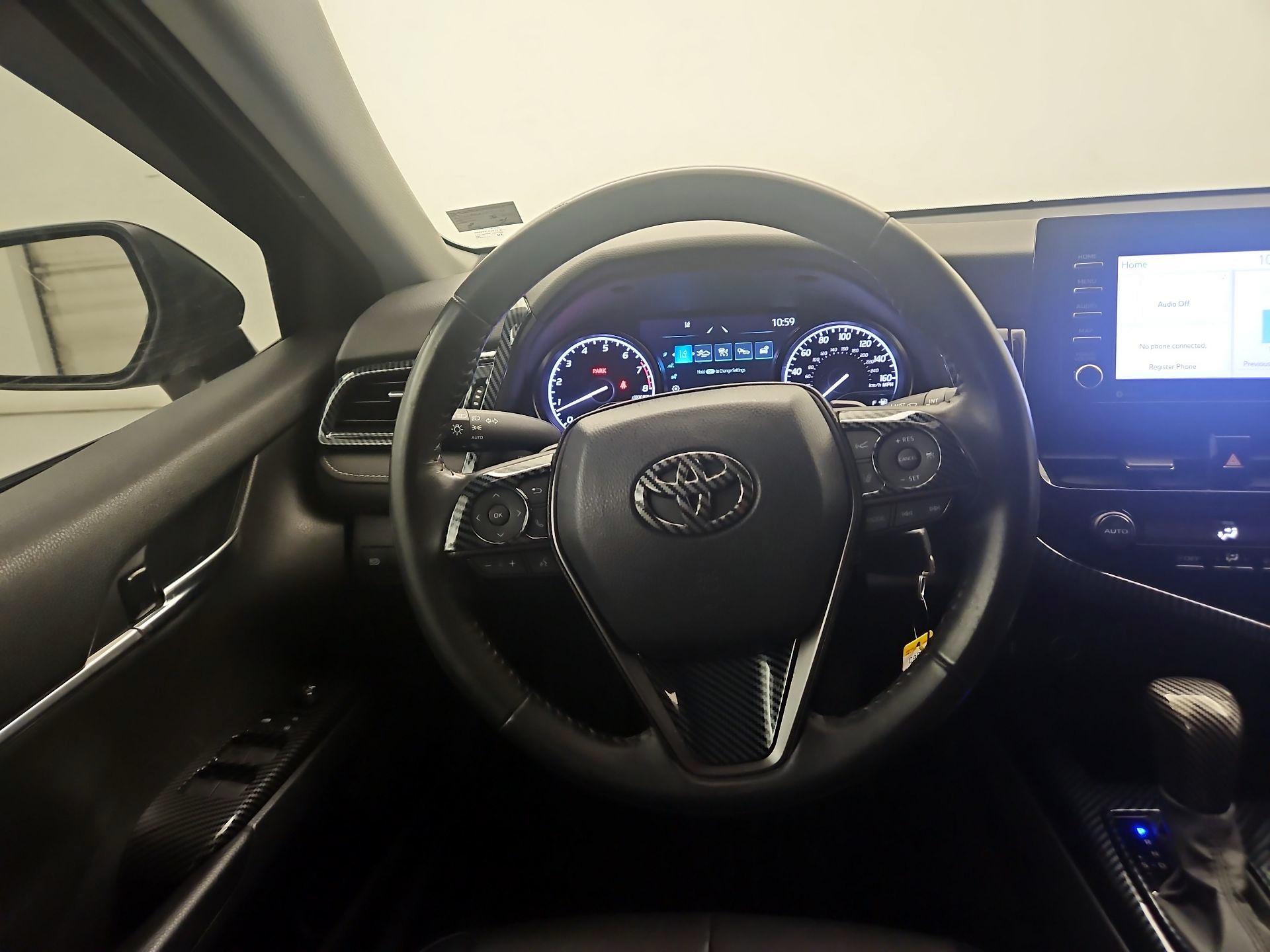 Thumbnail: 2021 Toyota Camry - 10