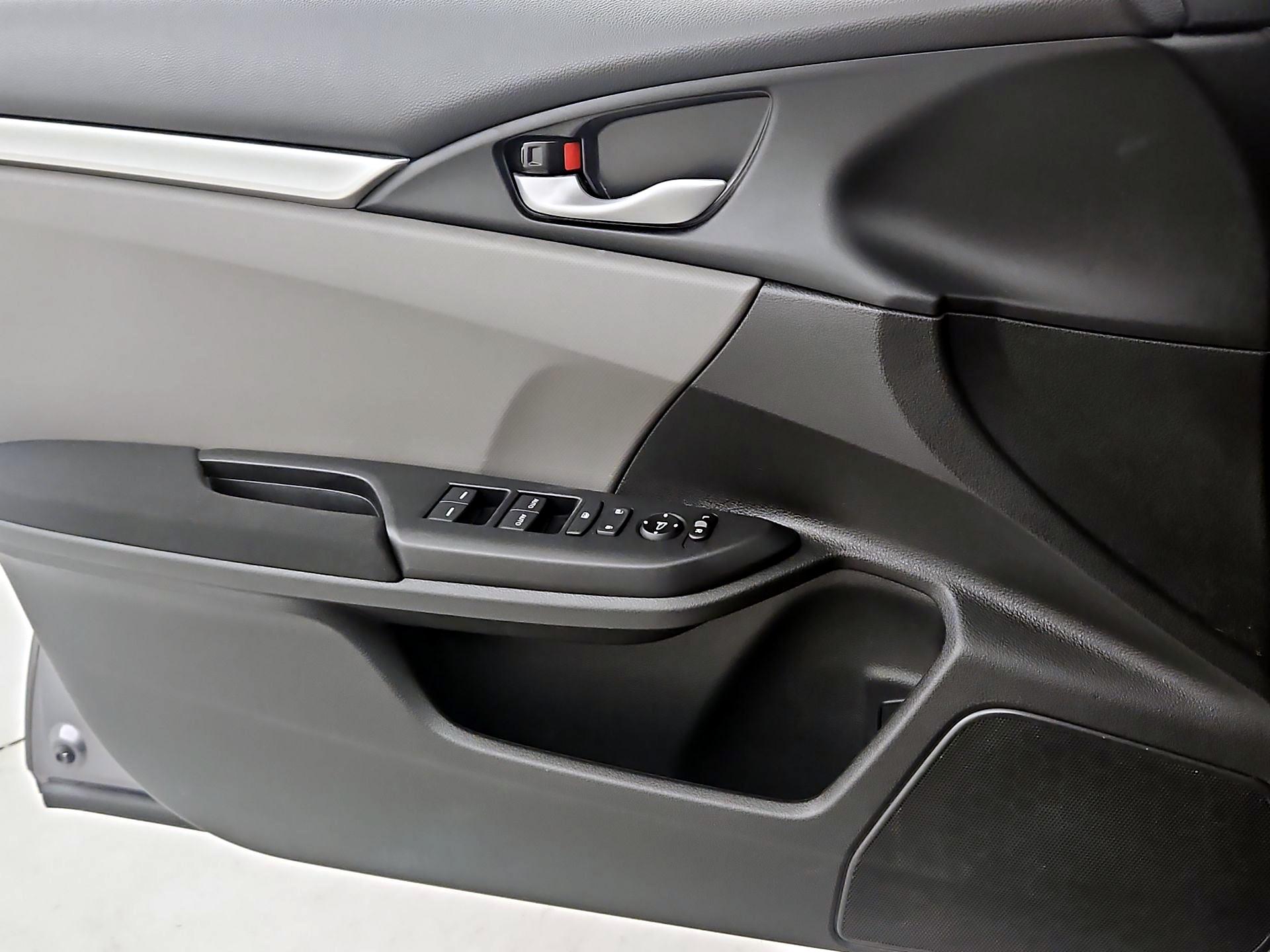 Thumbnail: 2018 Honda Civic - 12