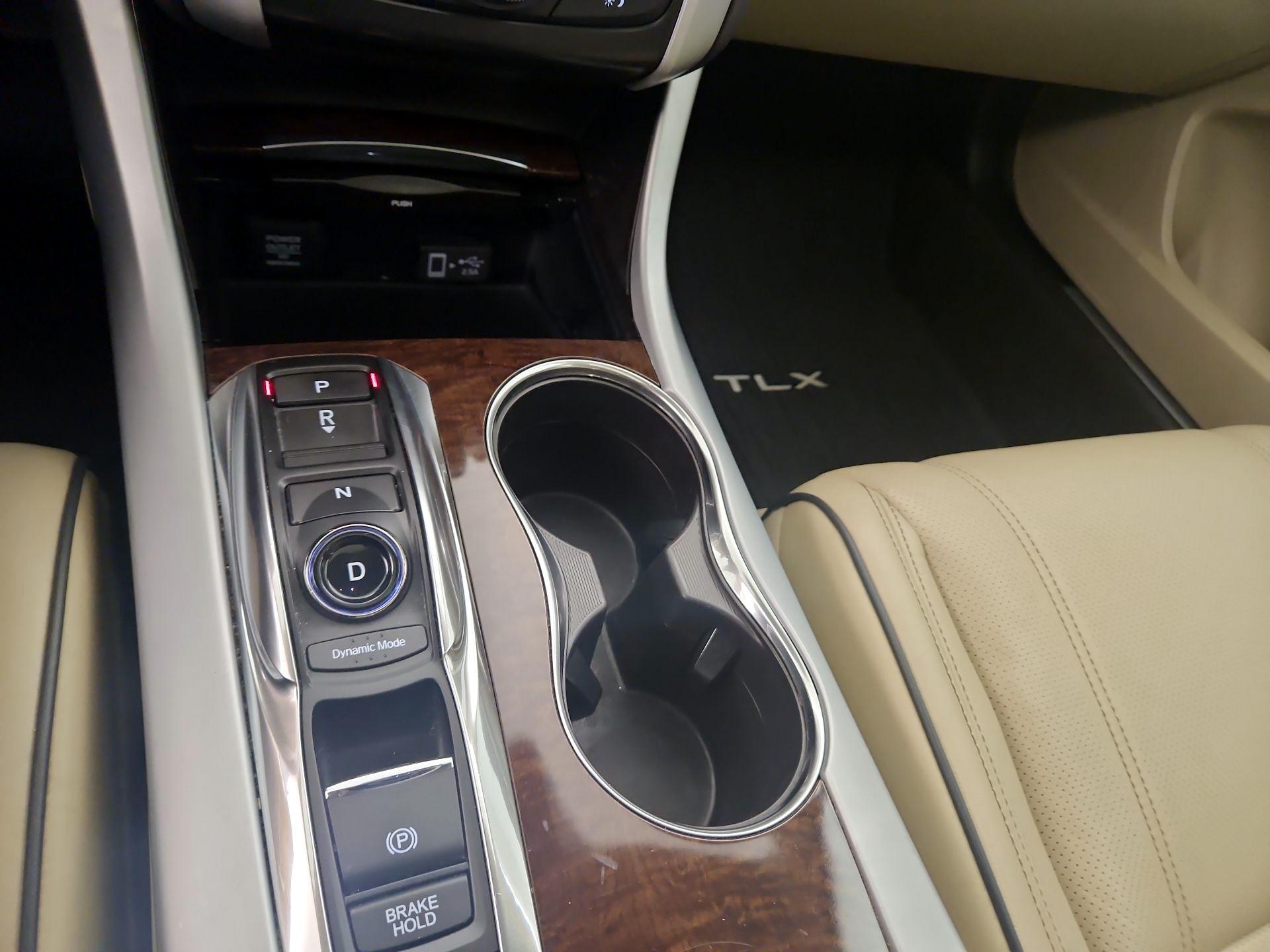 Thumbnail: 2020 Acura TLX - 17