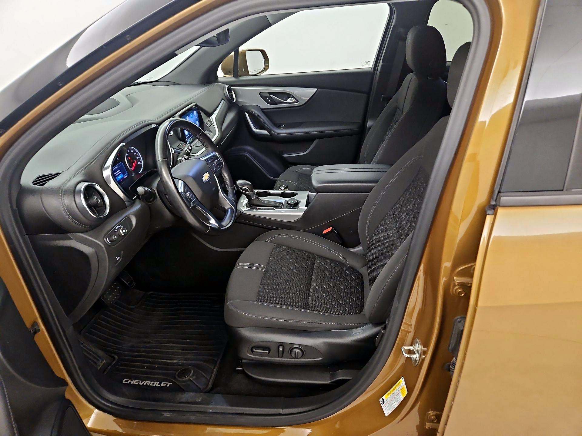 Thumbnail: 2020 Chevrolet Blazer - 11