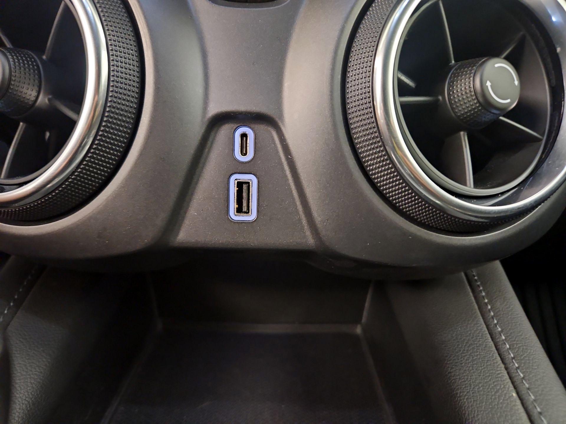 Thumbnail: 2020 Chevrolet Blazer - 18