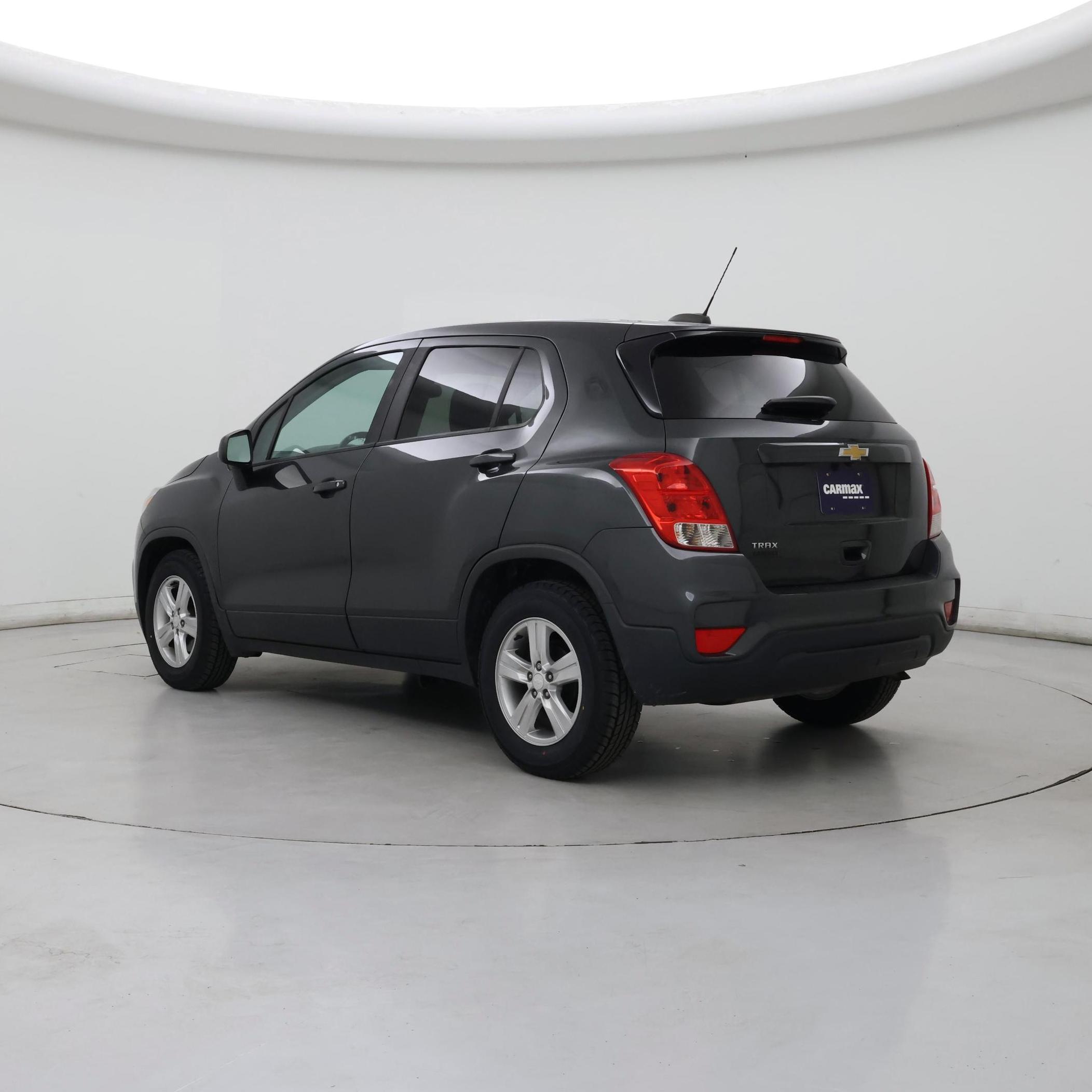 Thumbnail: 2020 Chevrolet Trax - 2