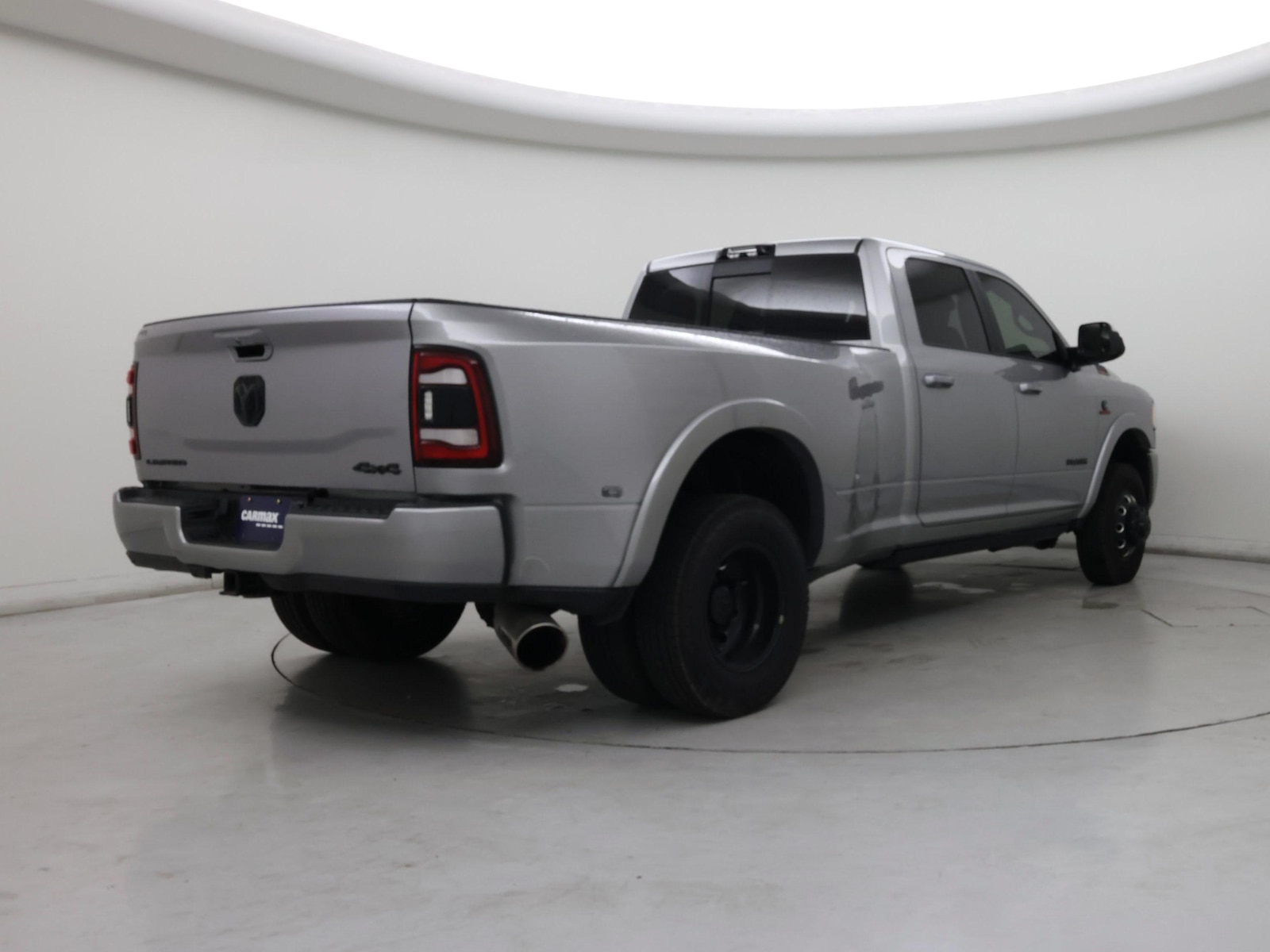 2022 RAM Ram 3500 Pickup Limited - Photo 9