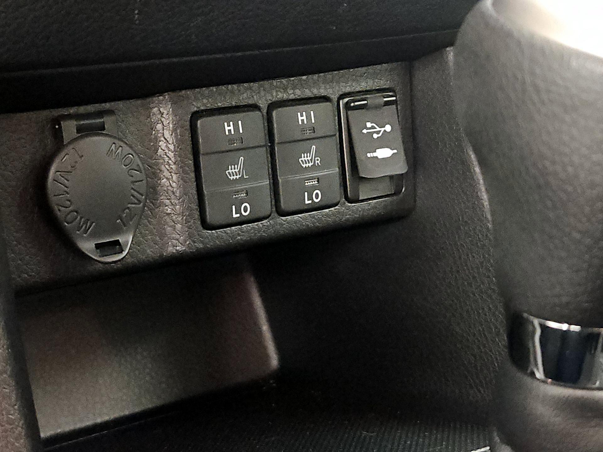 Thumbnail: 2016 Toyota Corolla - 19