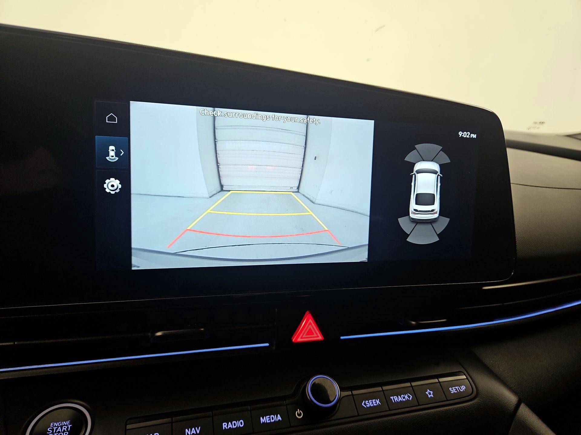 Thumbnail: 2025 Hyundai Elantra - 15