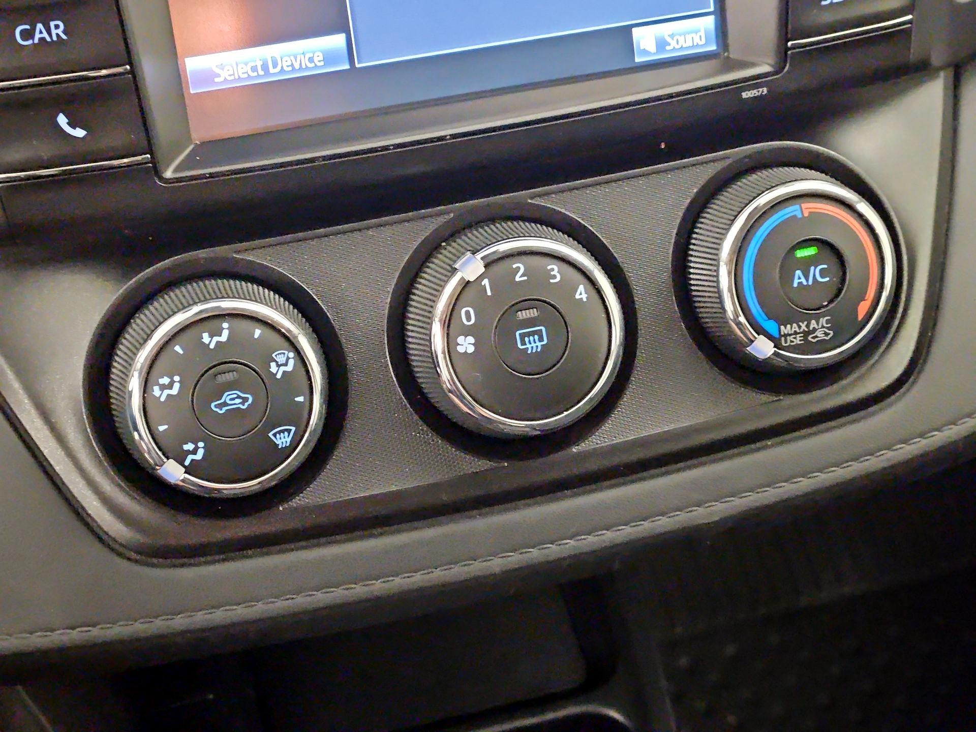 Thumbnail: 2017 Toyota RAV4 - 16