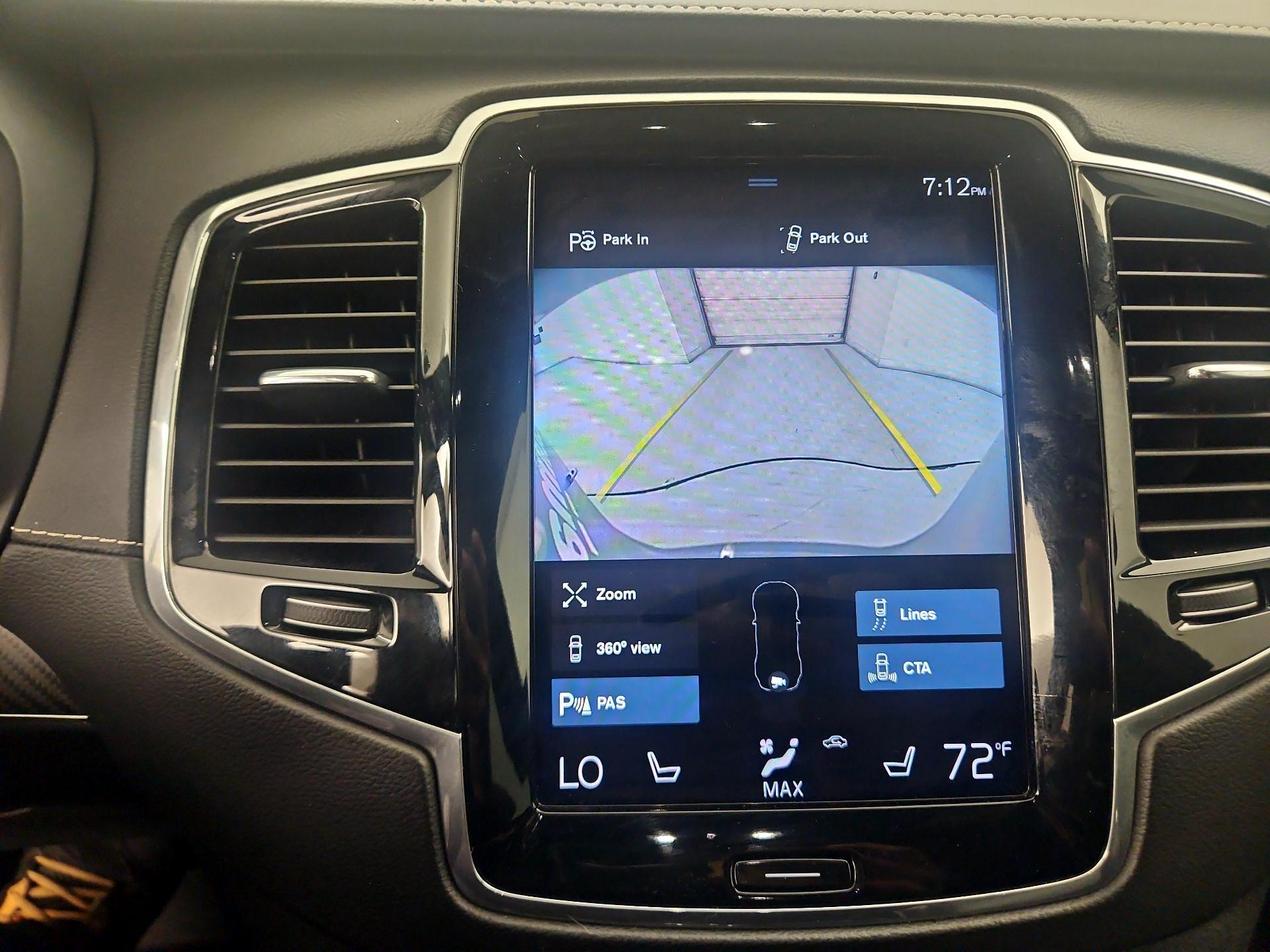 Thumbnail: 2020 Volvo XC90 - 15