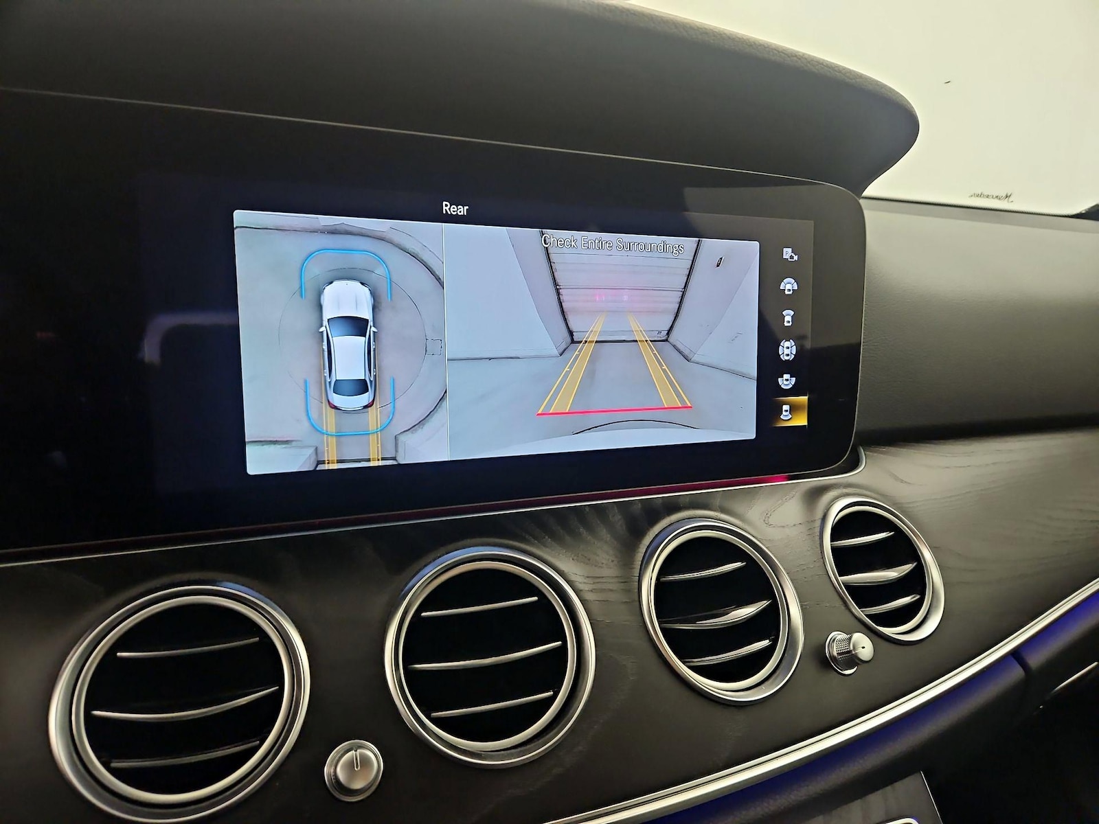 2023 Mercedes-Benz E-Class E350 - Photo 16