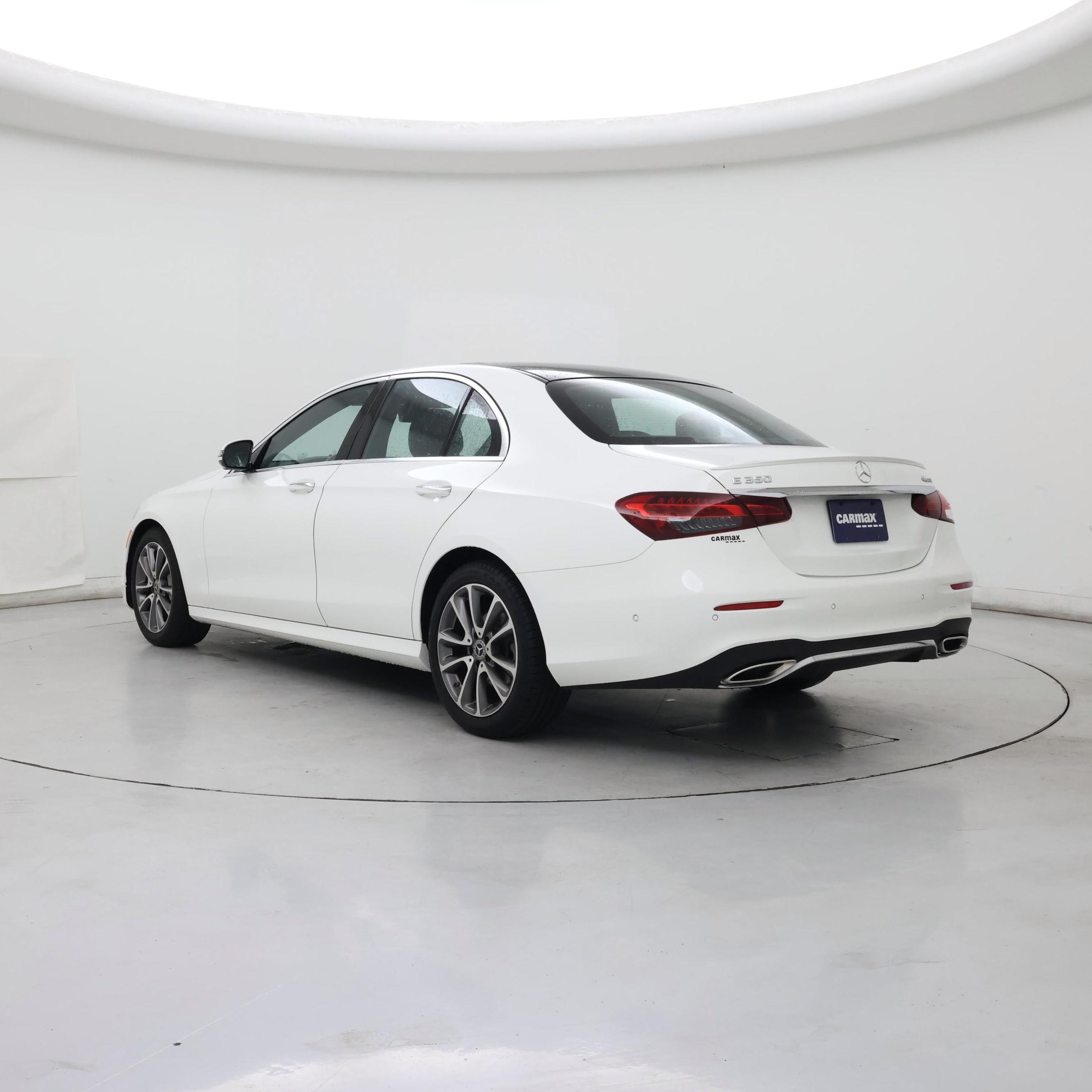 Thumbnail: 2023 Mercedes-Benz E-Class - 2