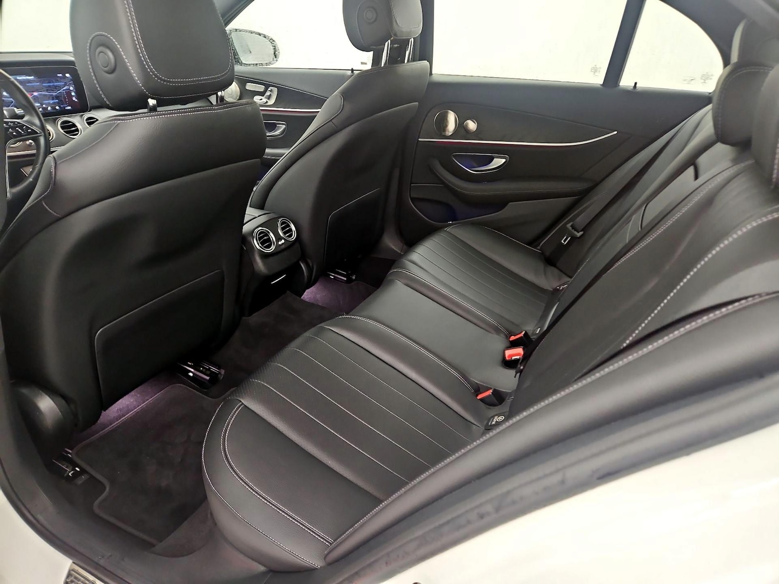 2023 Mercedes-Benz E-Class E350 - Photo 22