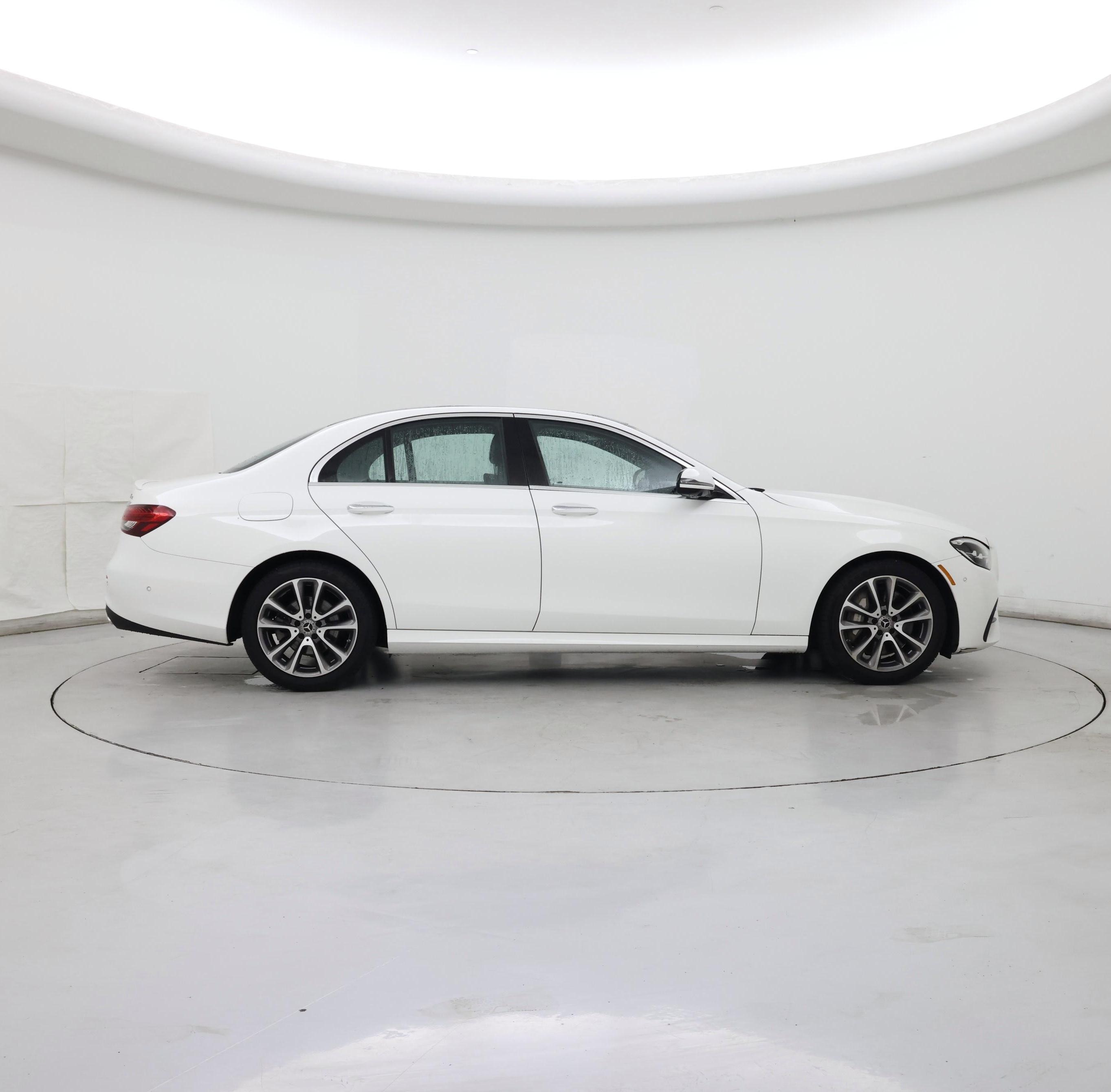 Thumbnail: 2023 Mercedes-Benz E-Class - 7